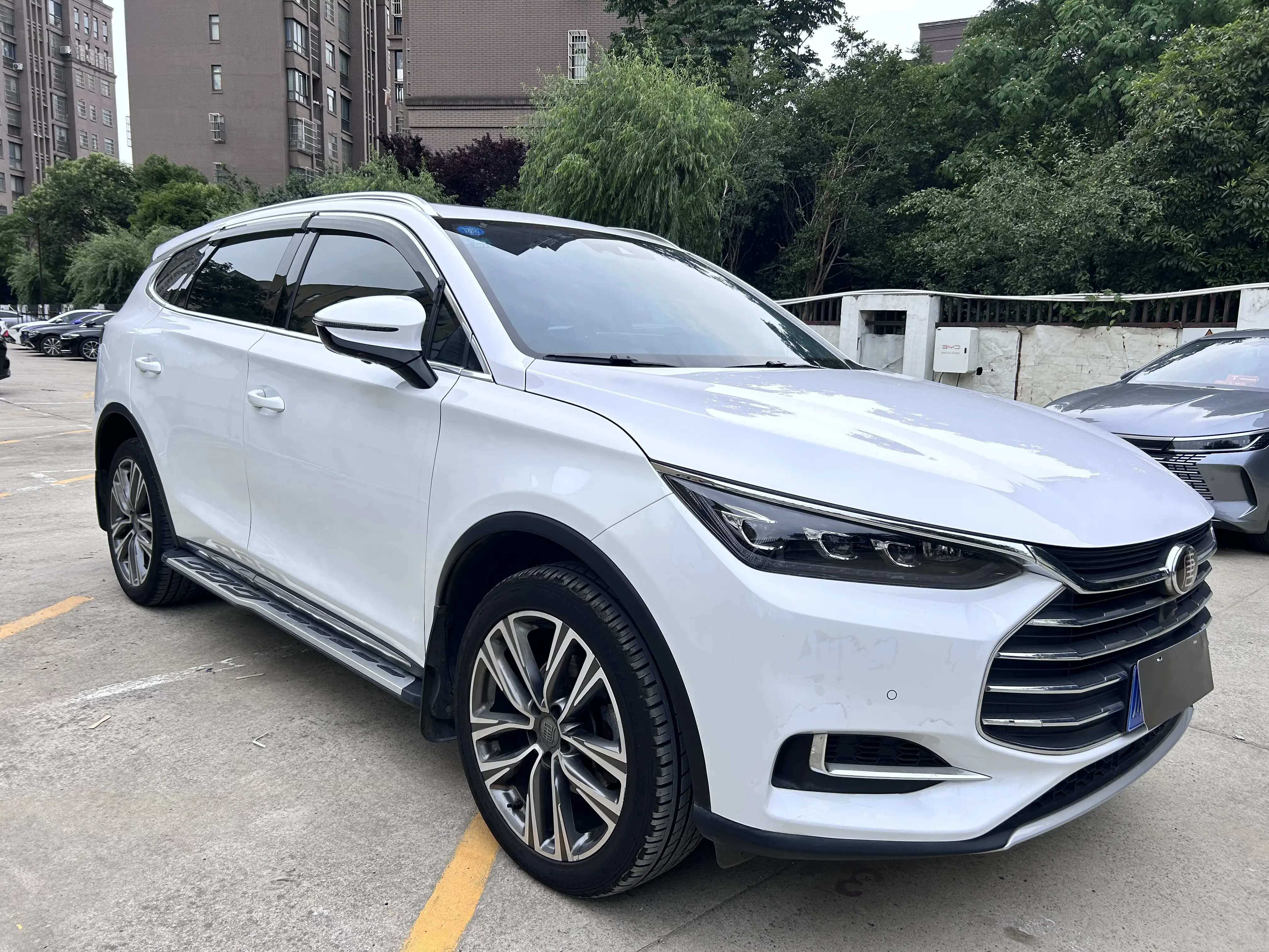 BYD Tang