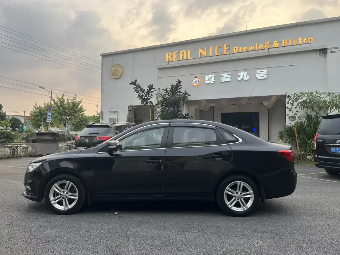 FAW Bestune B30