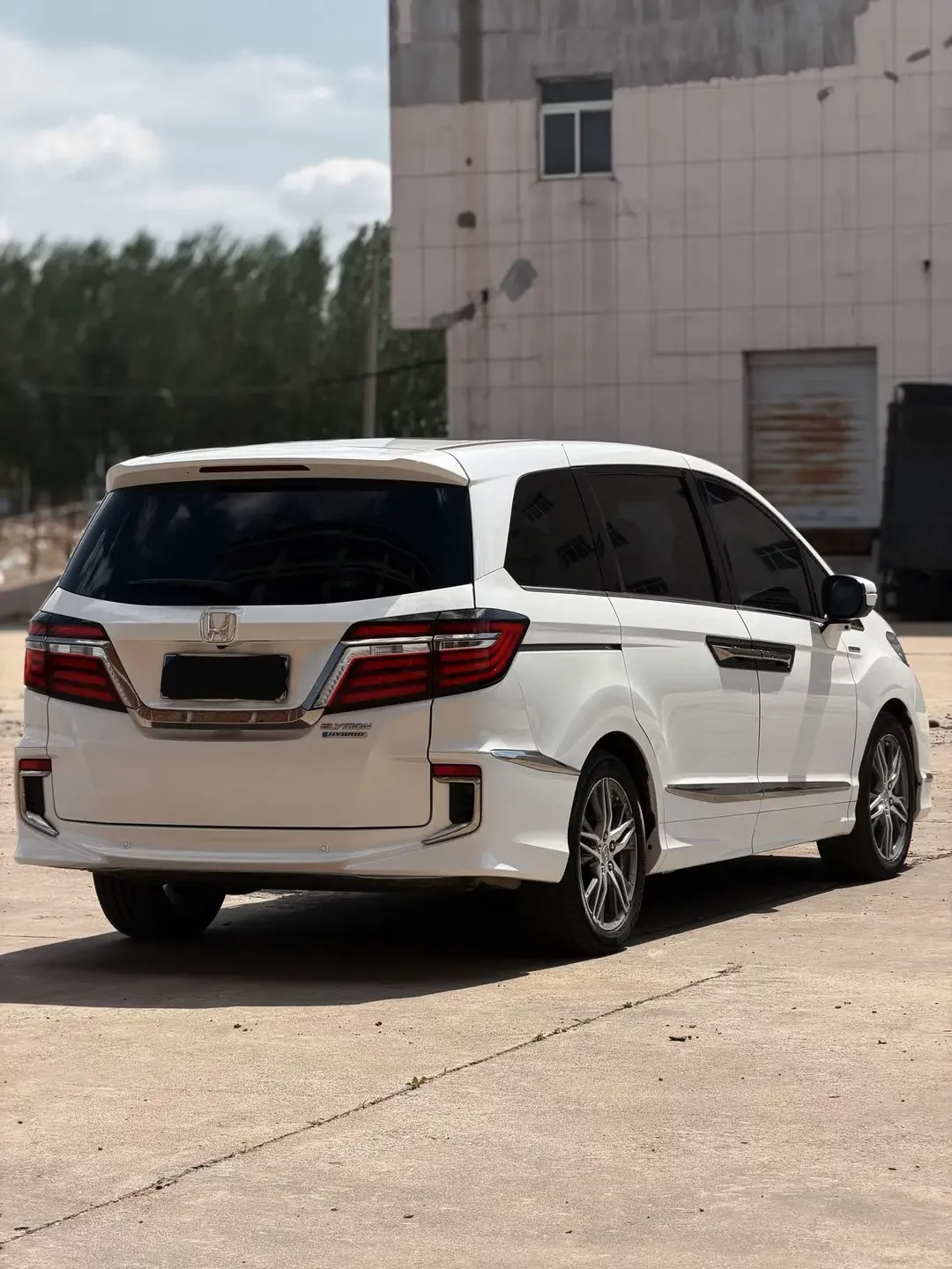 Honda Elysion