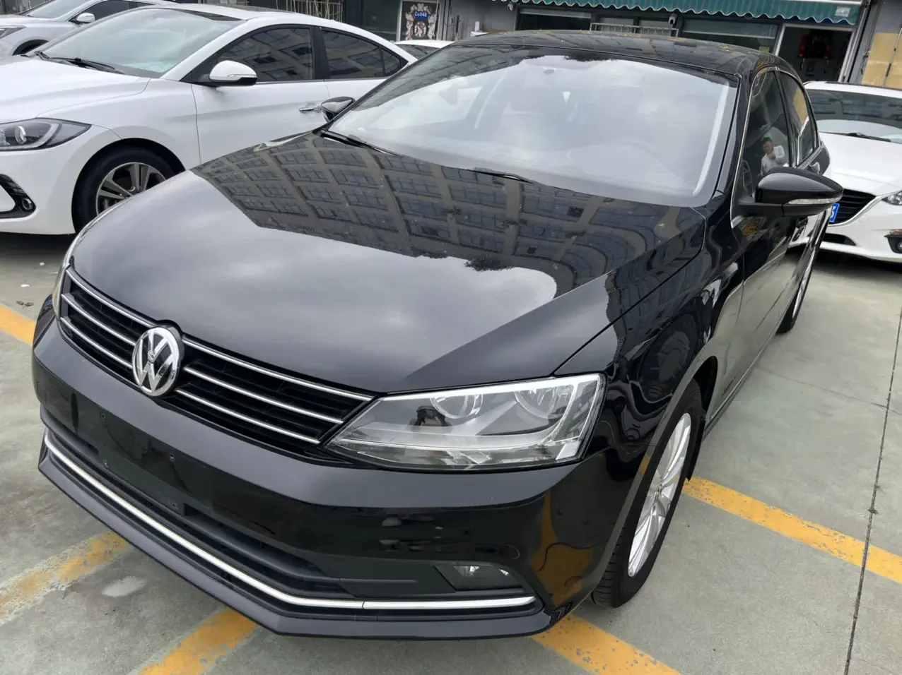 Volkswagen Sagitar