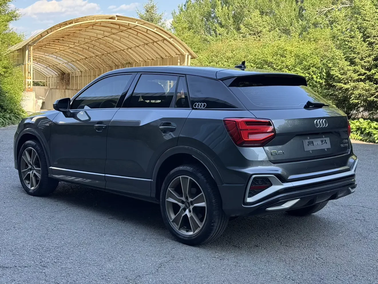 Audi Q2L