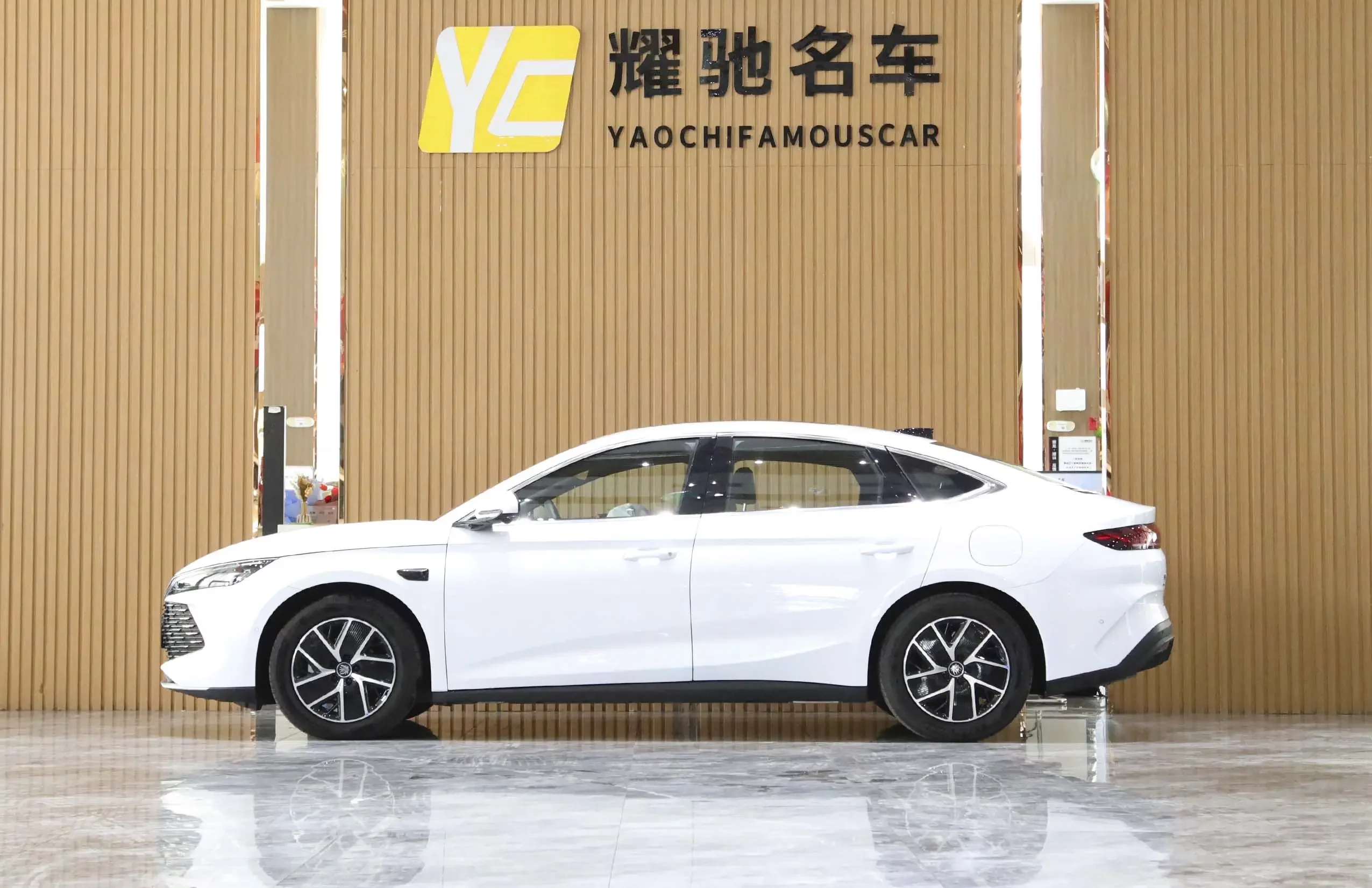 BYD Qin L DM