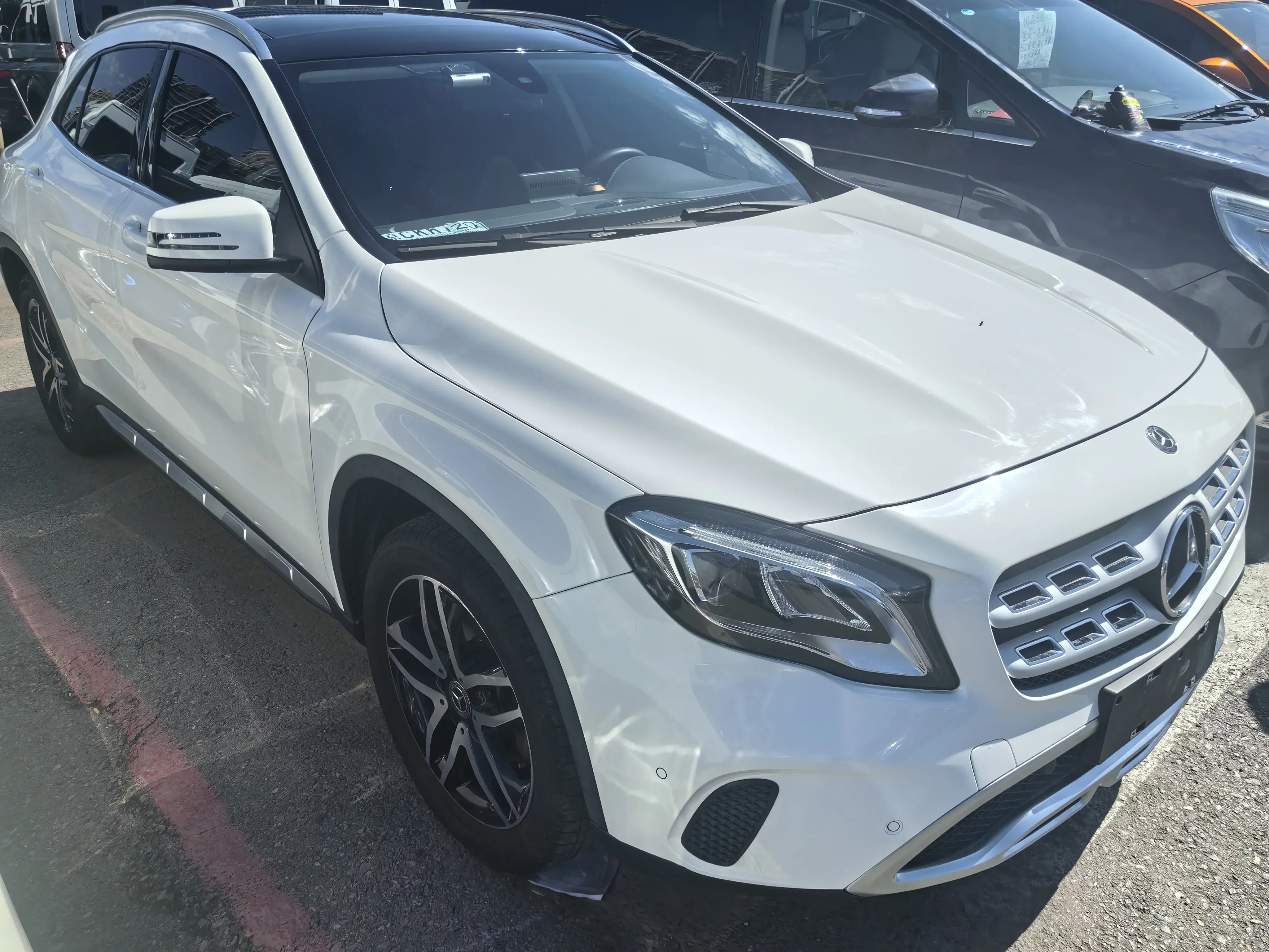 Mercedes-Benz GLA