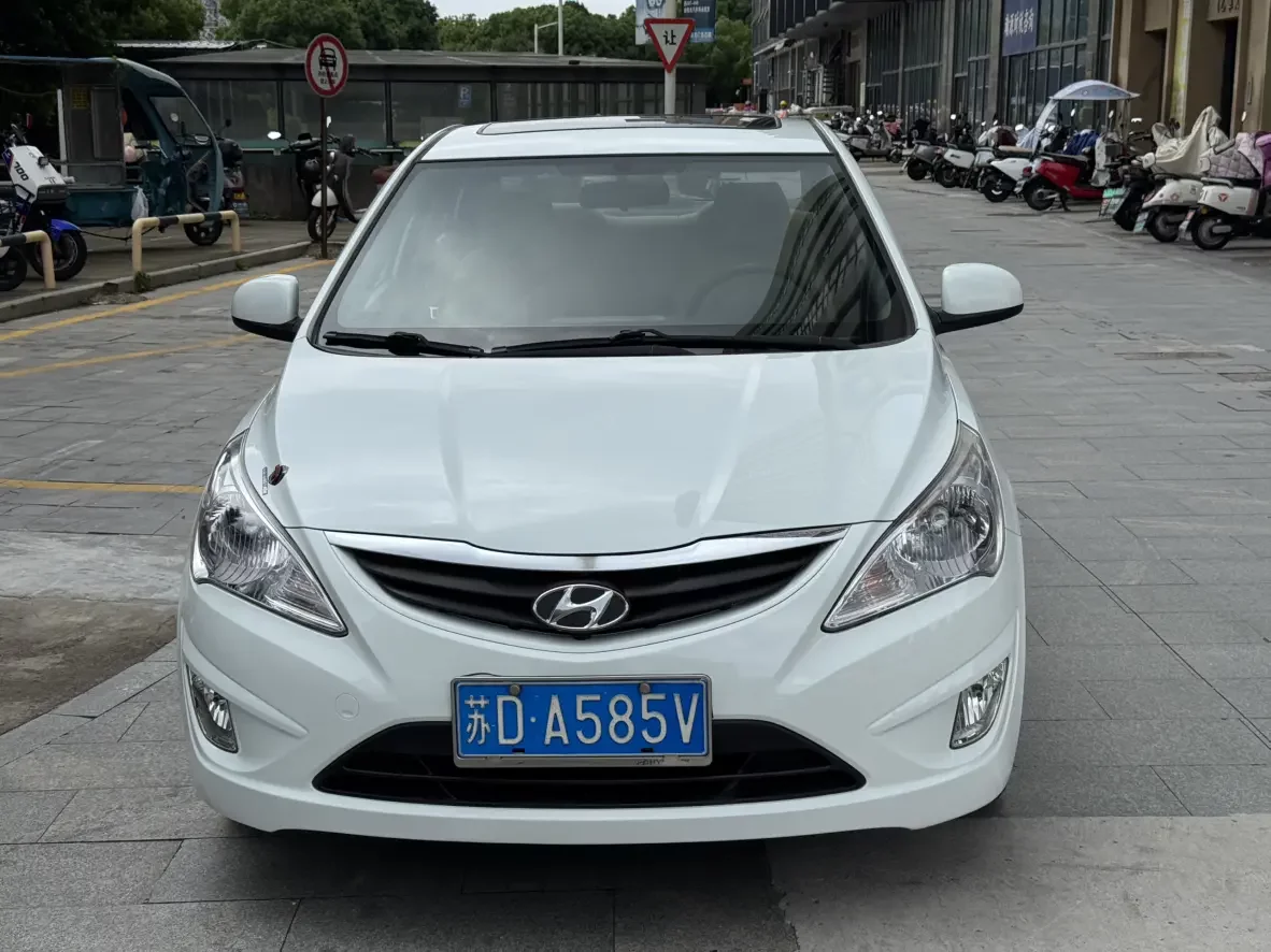 Hyundai Verna
