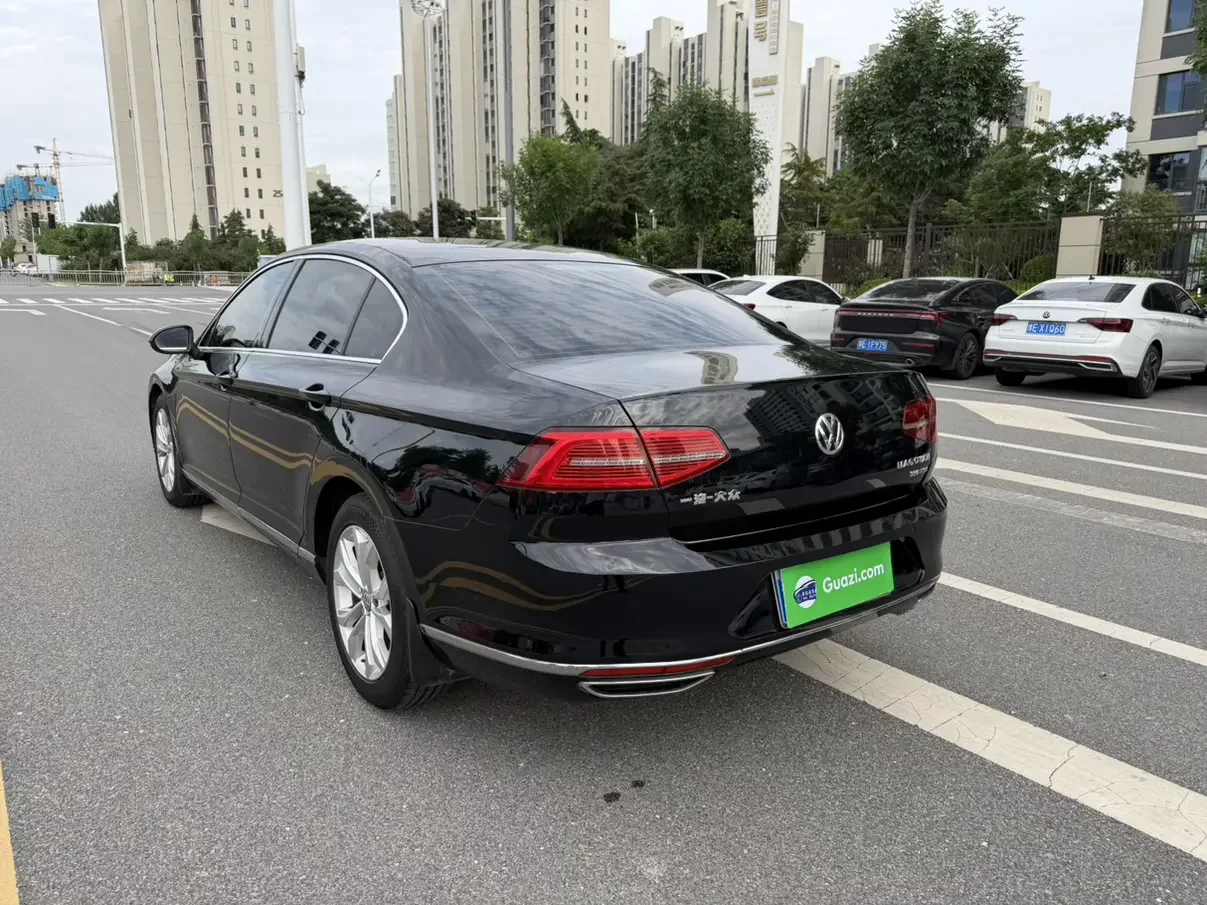Volkswagen Magotan