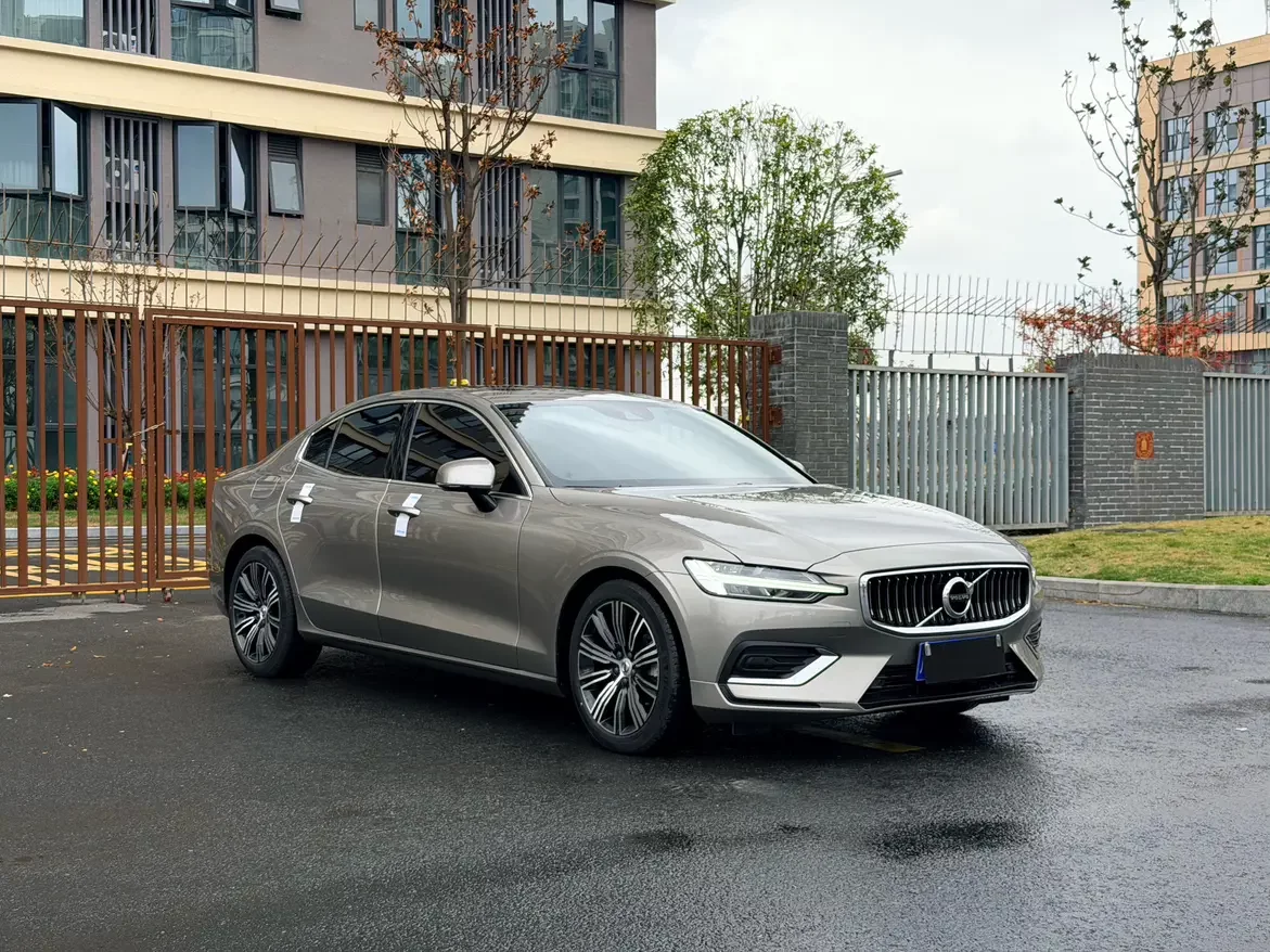 Volvo S60