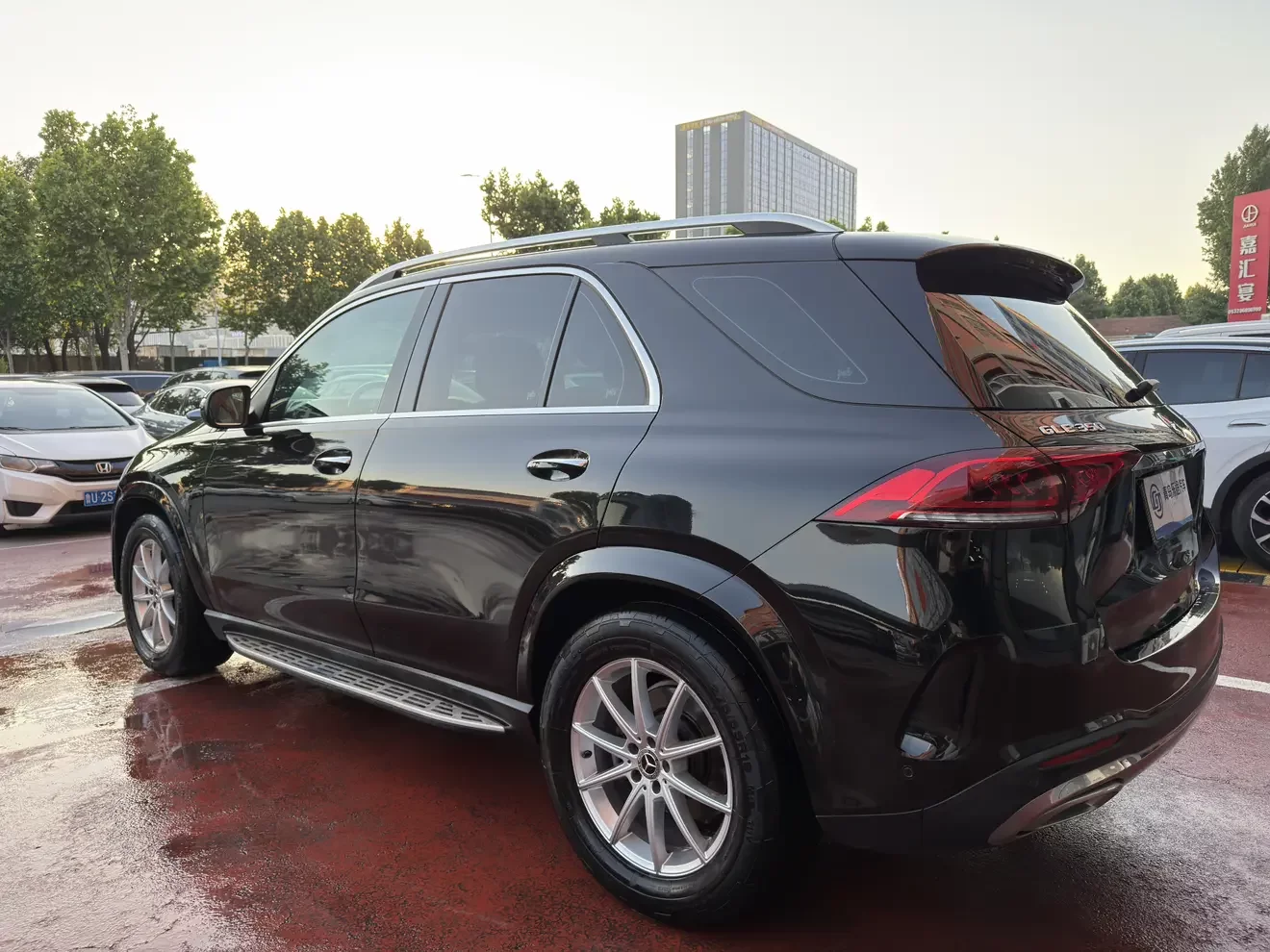 Mercedes-Benz GLE (Imported)