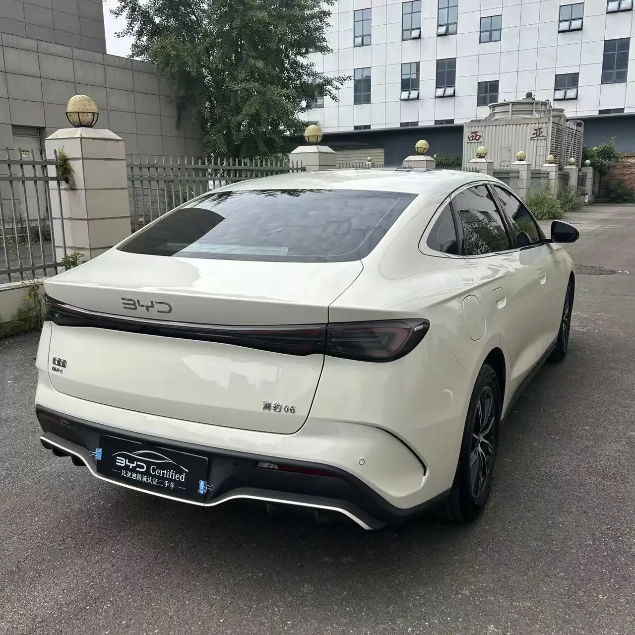 BYD Seal 06DM