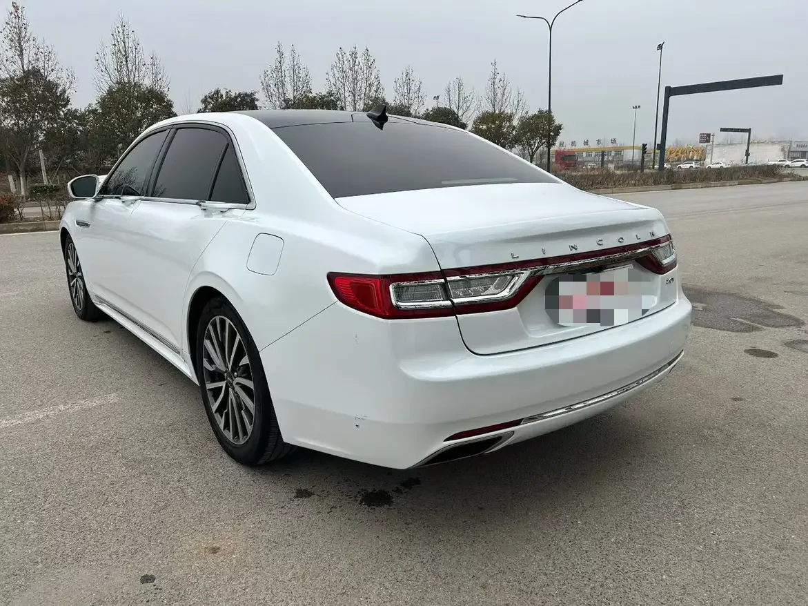 Lincoln Continental