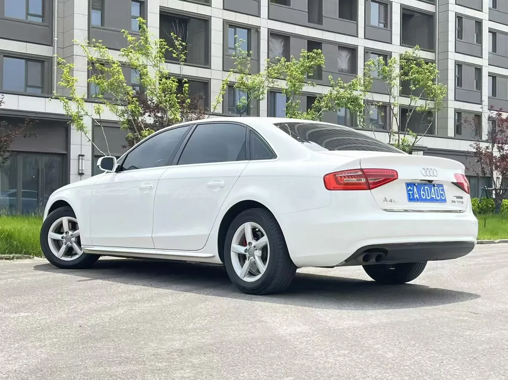 Audi A4L