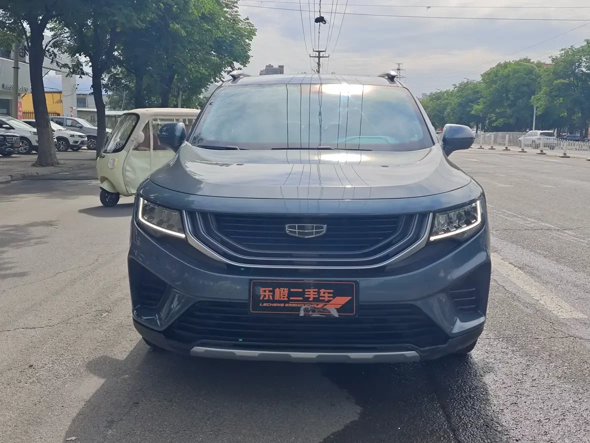 Geely Okavango