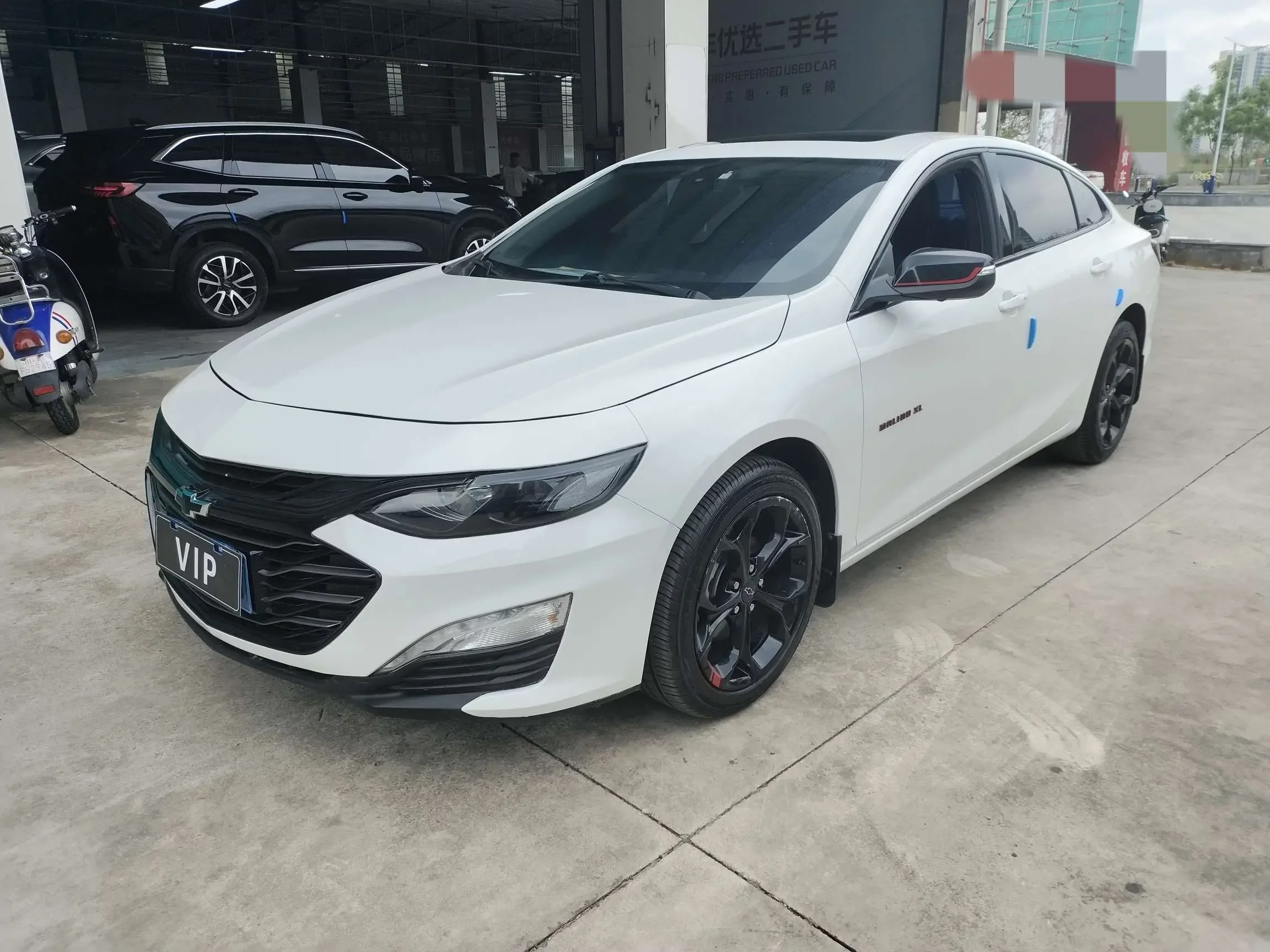 Chevrolet Malibu XL