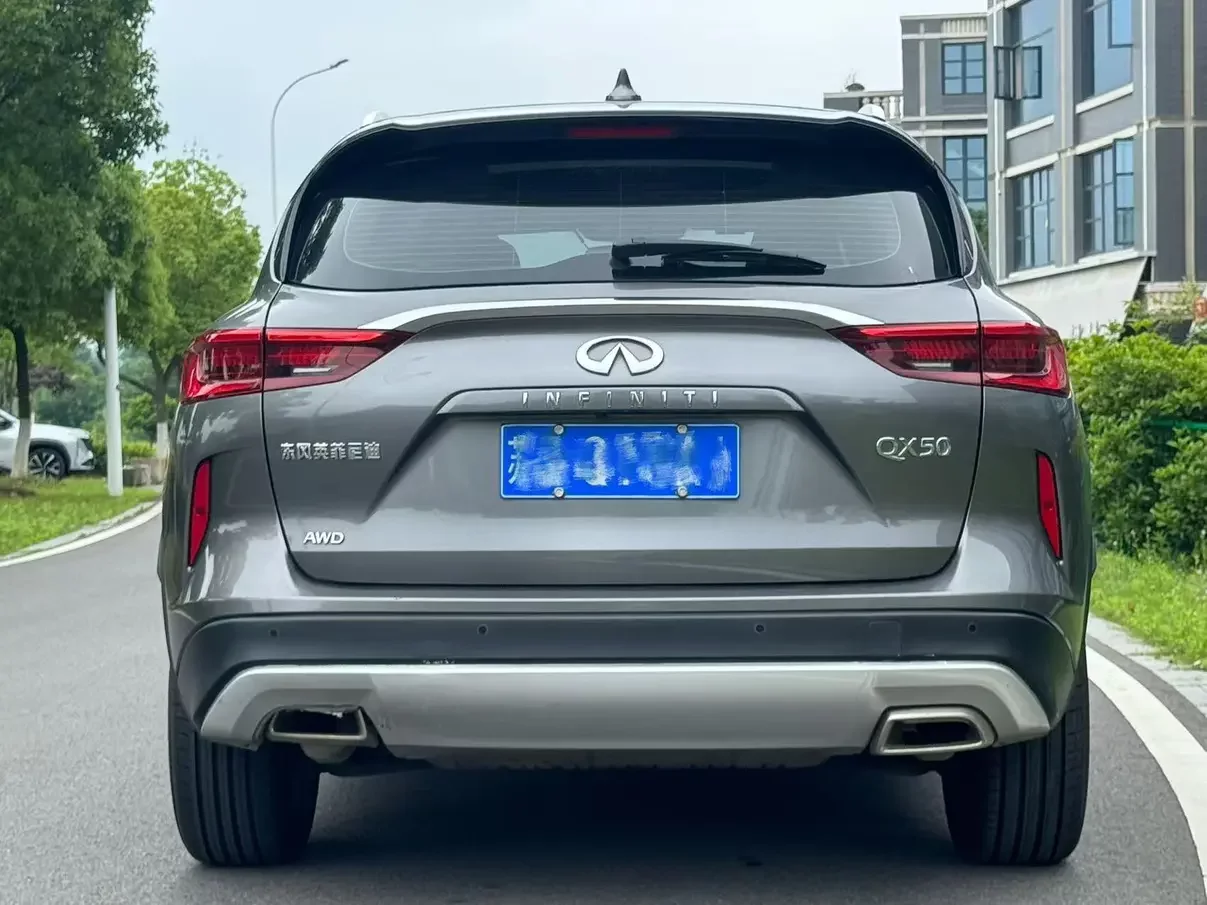 Infiniti QX50