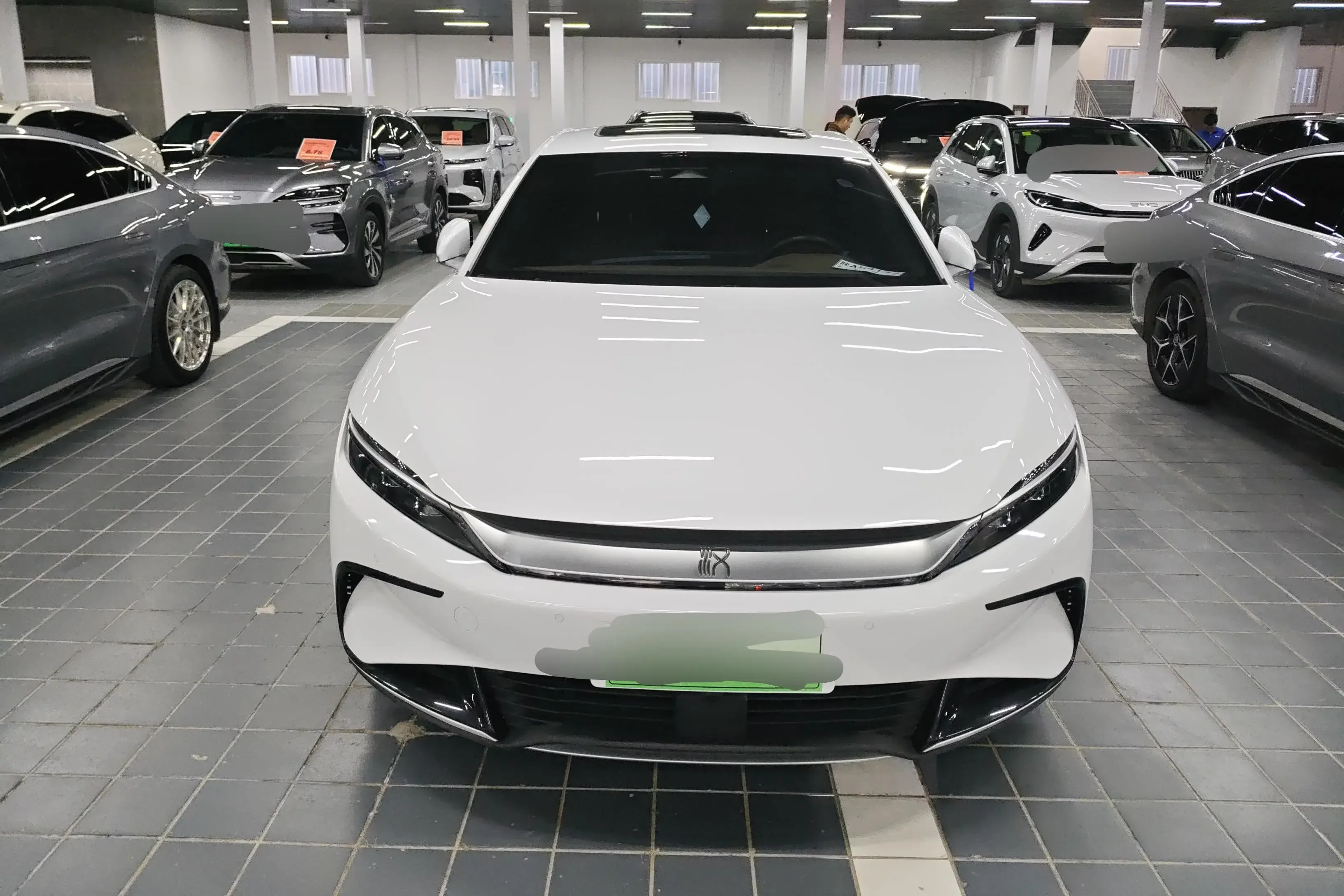 BYD Han EV