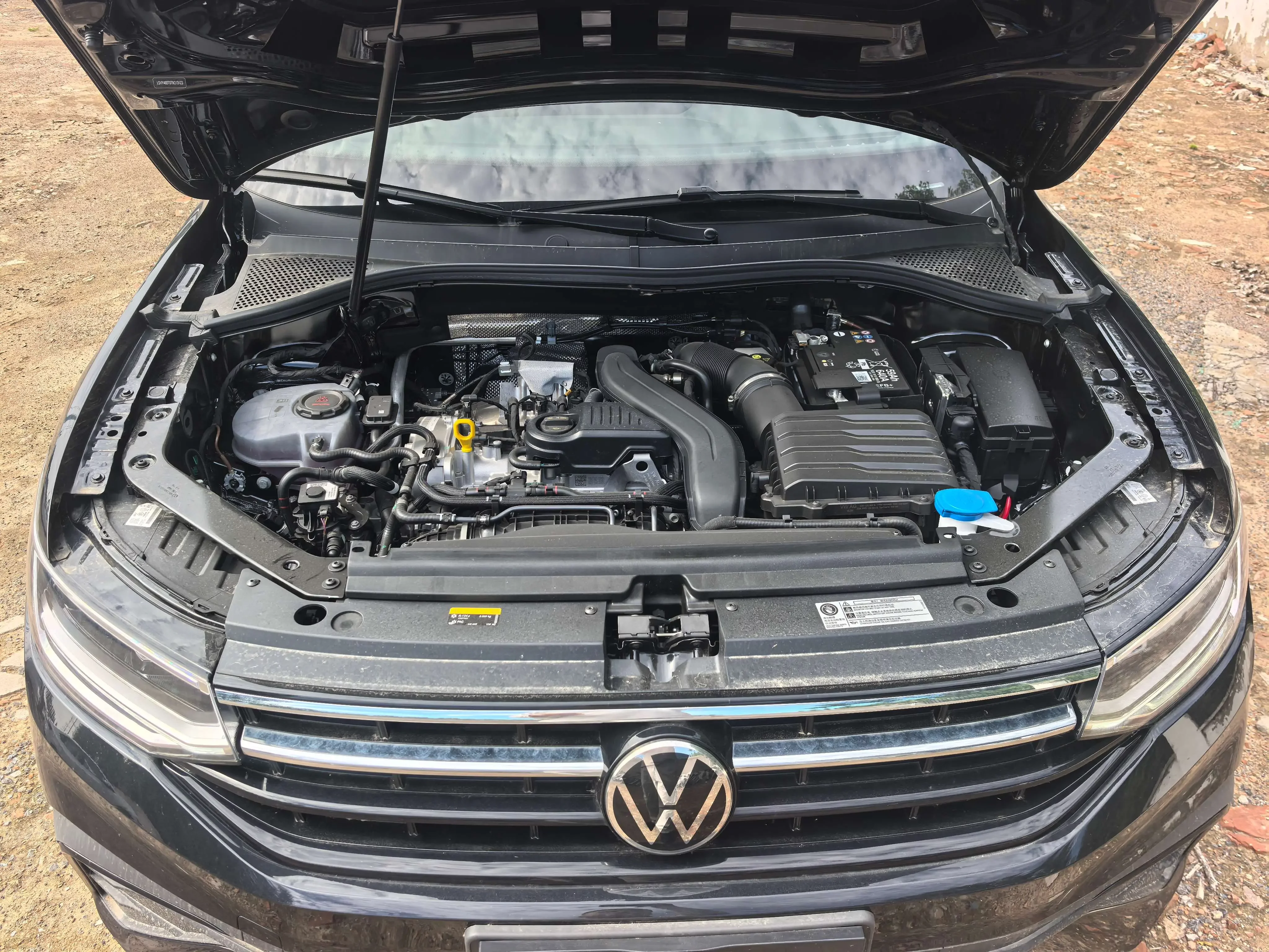 Volkswagen Tiguan L