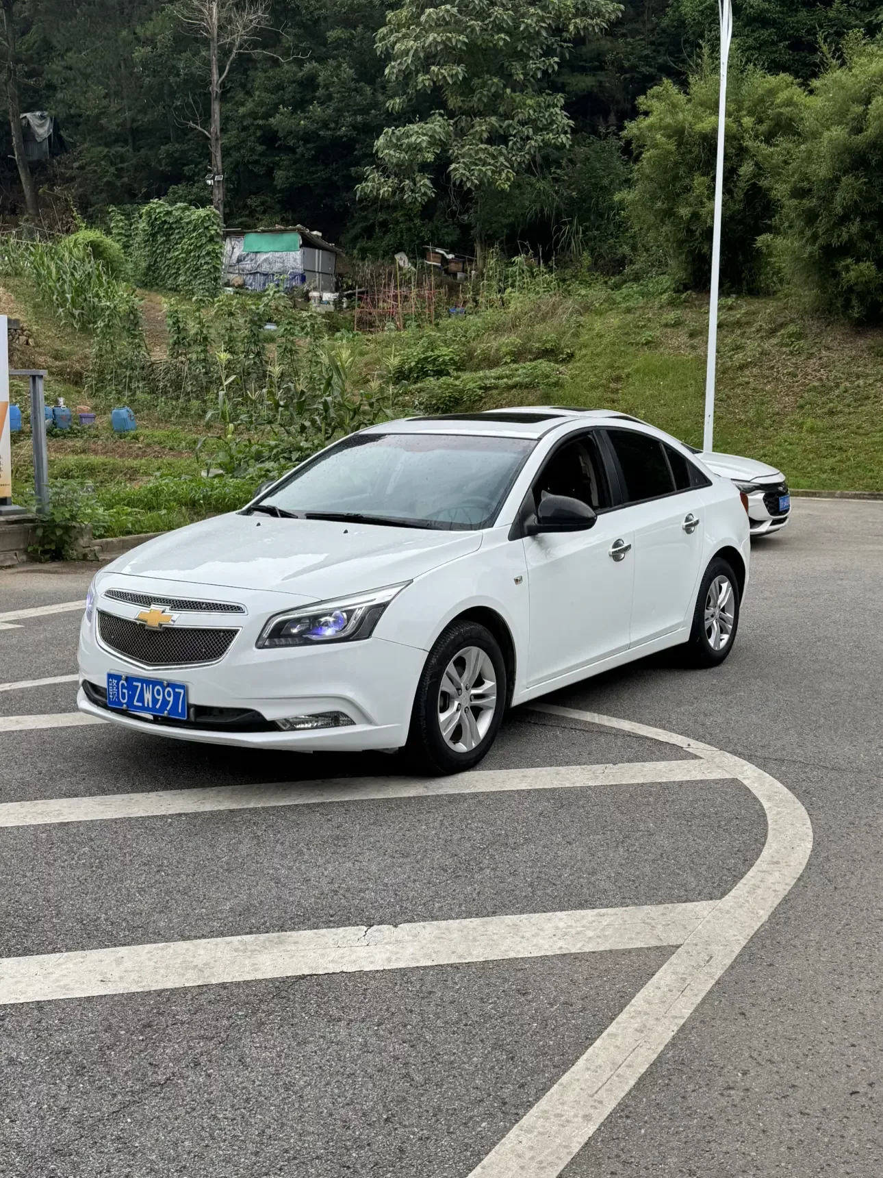 Chevrolet Monza (Cruze)  из Китая