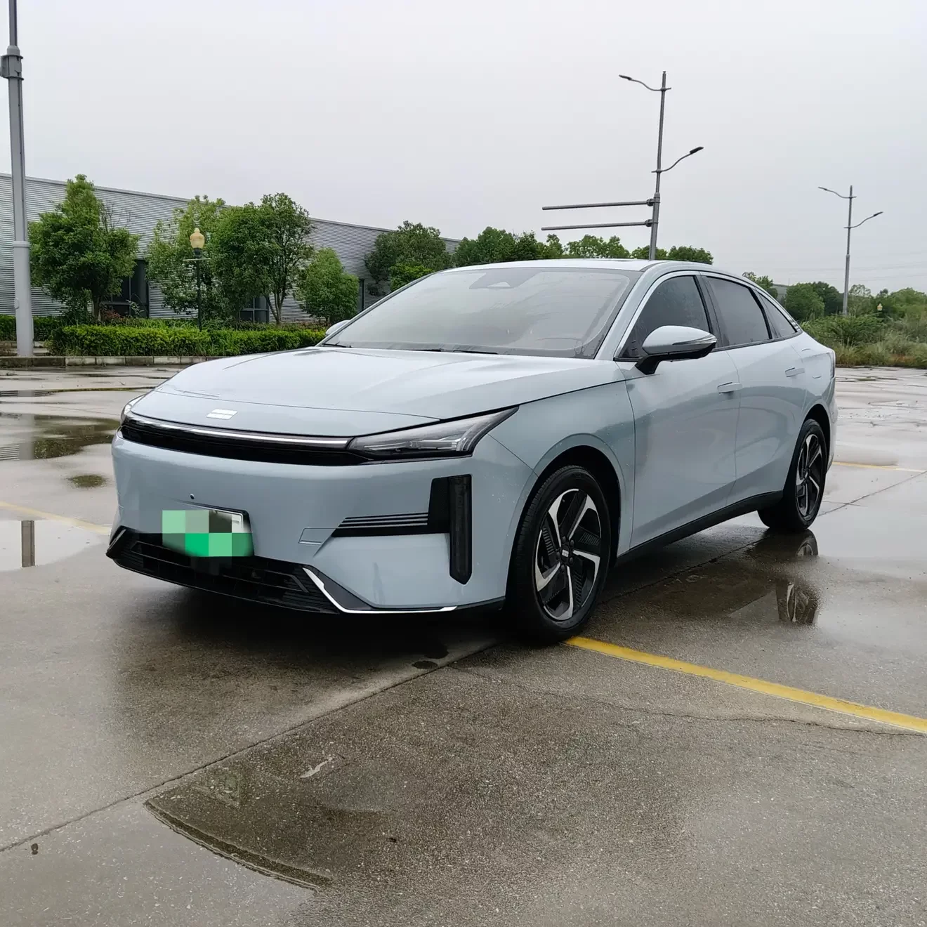 Geely Galaxy L6