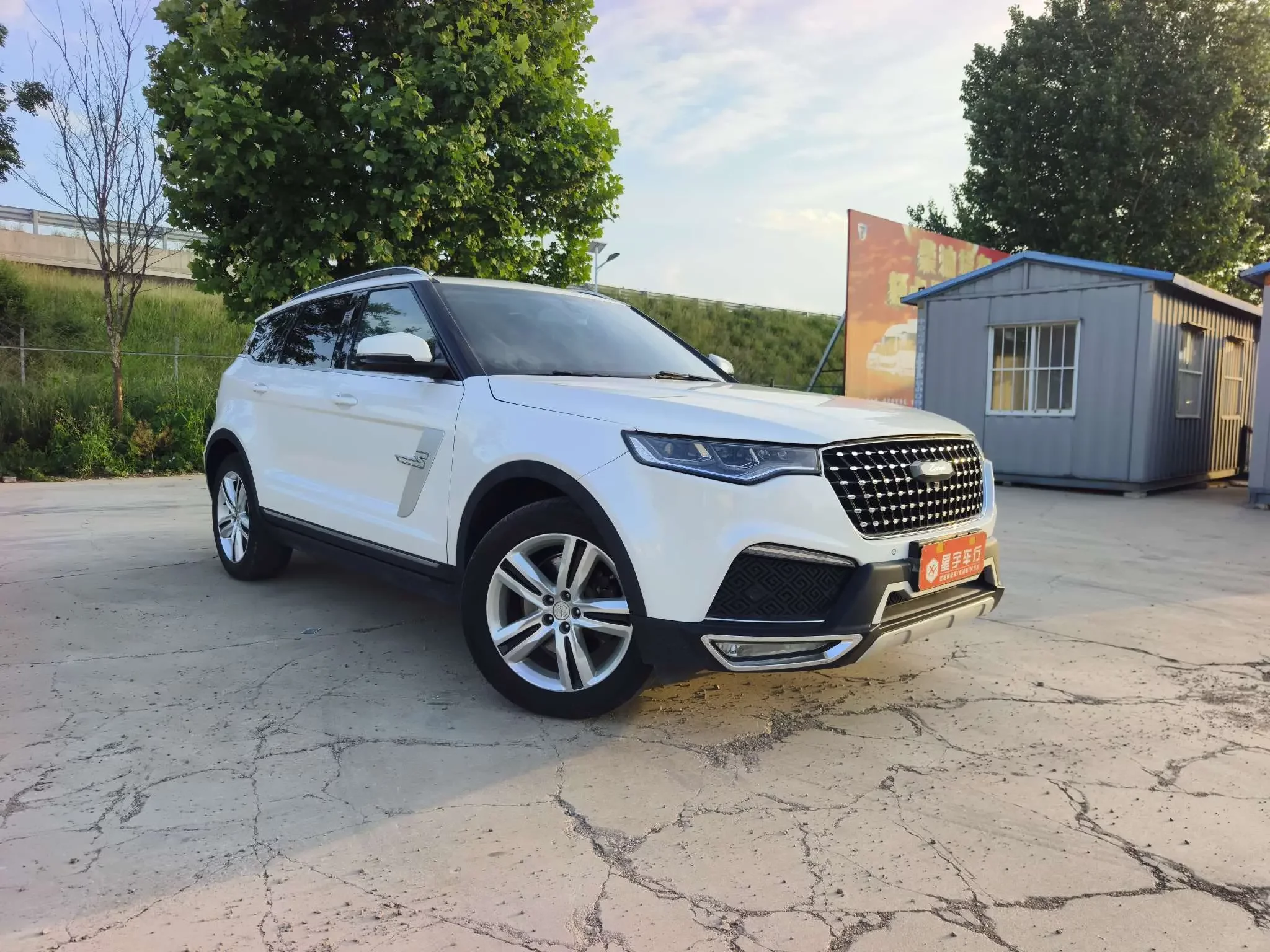 Zotye T700