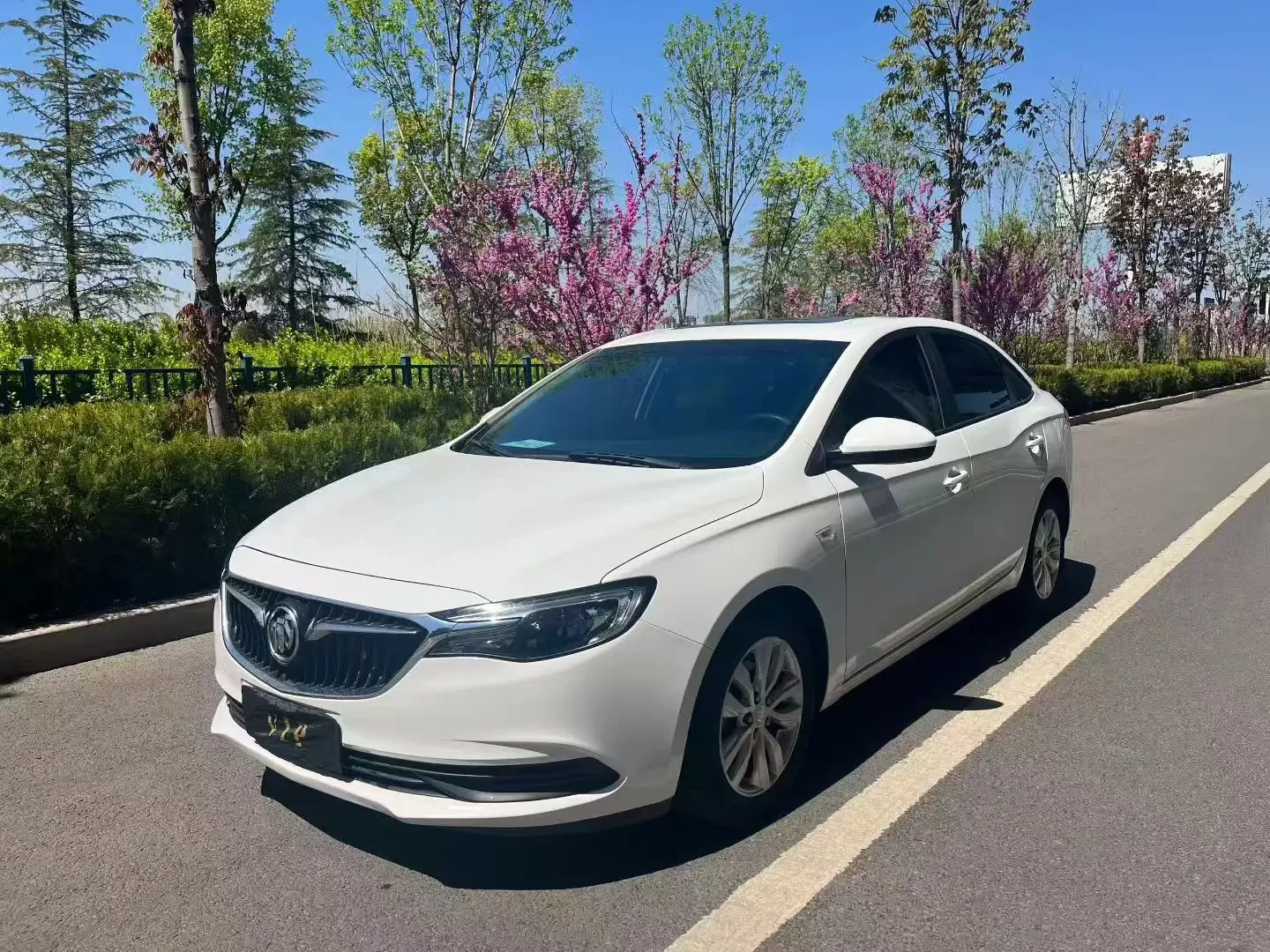 Buick Yinglang