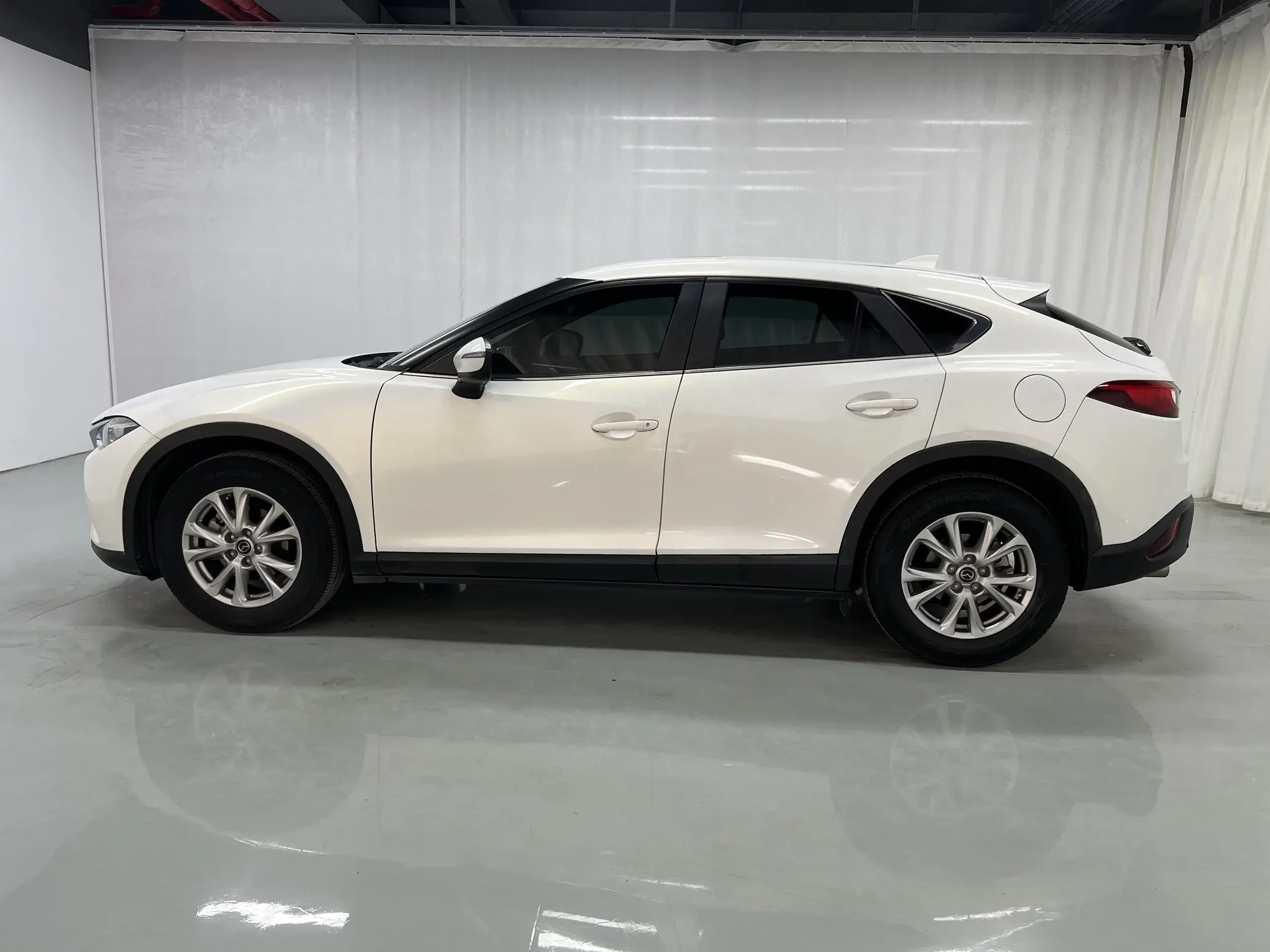 Mazda CX-4