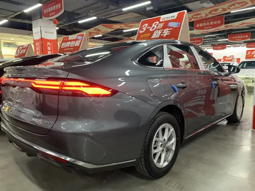 Geely Galaxy Star 6