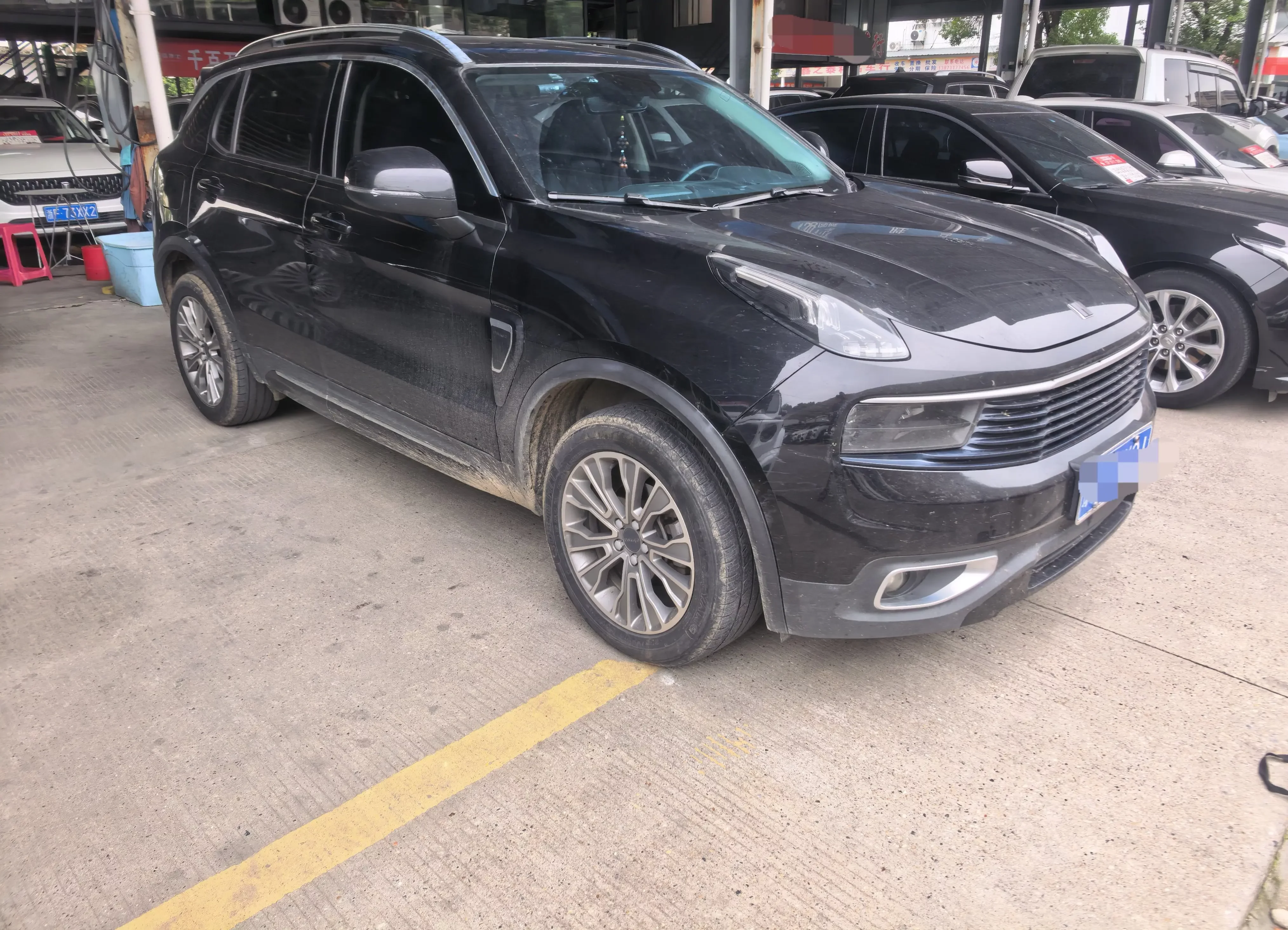 Lynk & Co 01