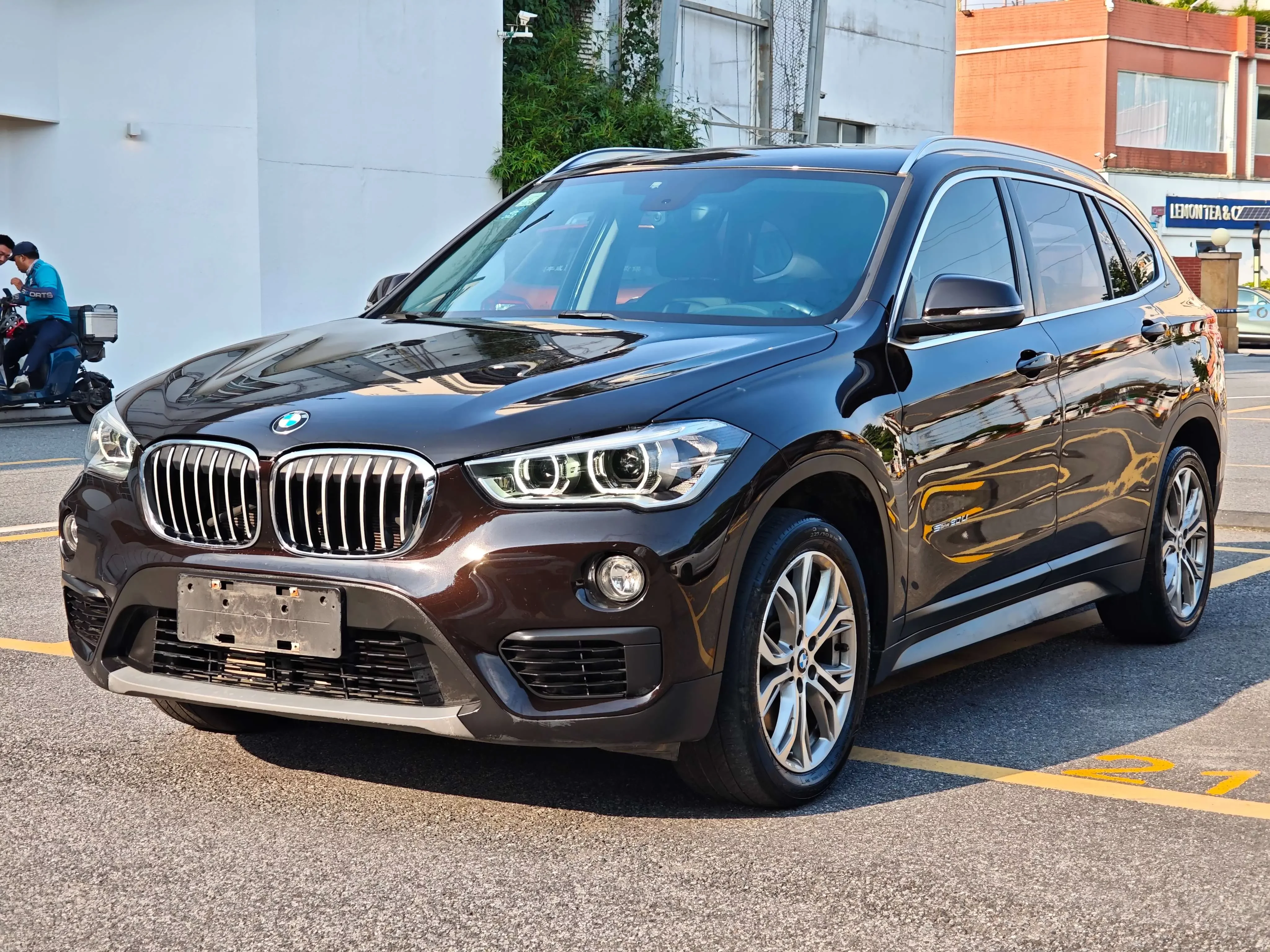 BMW X1
