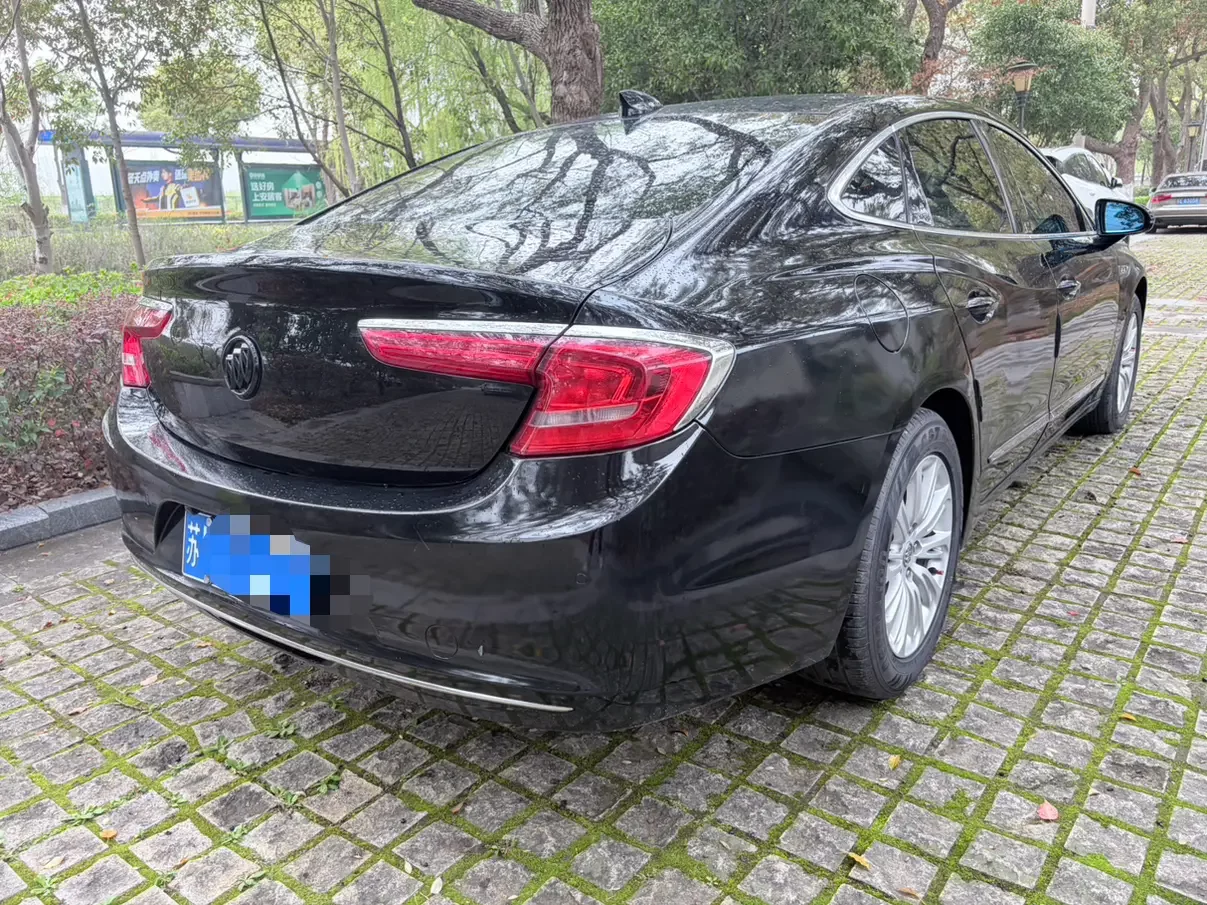 Buick LaCrosse