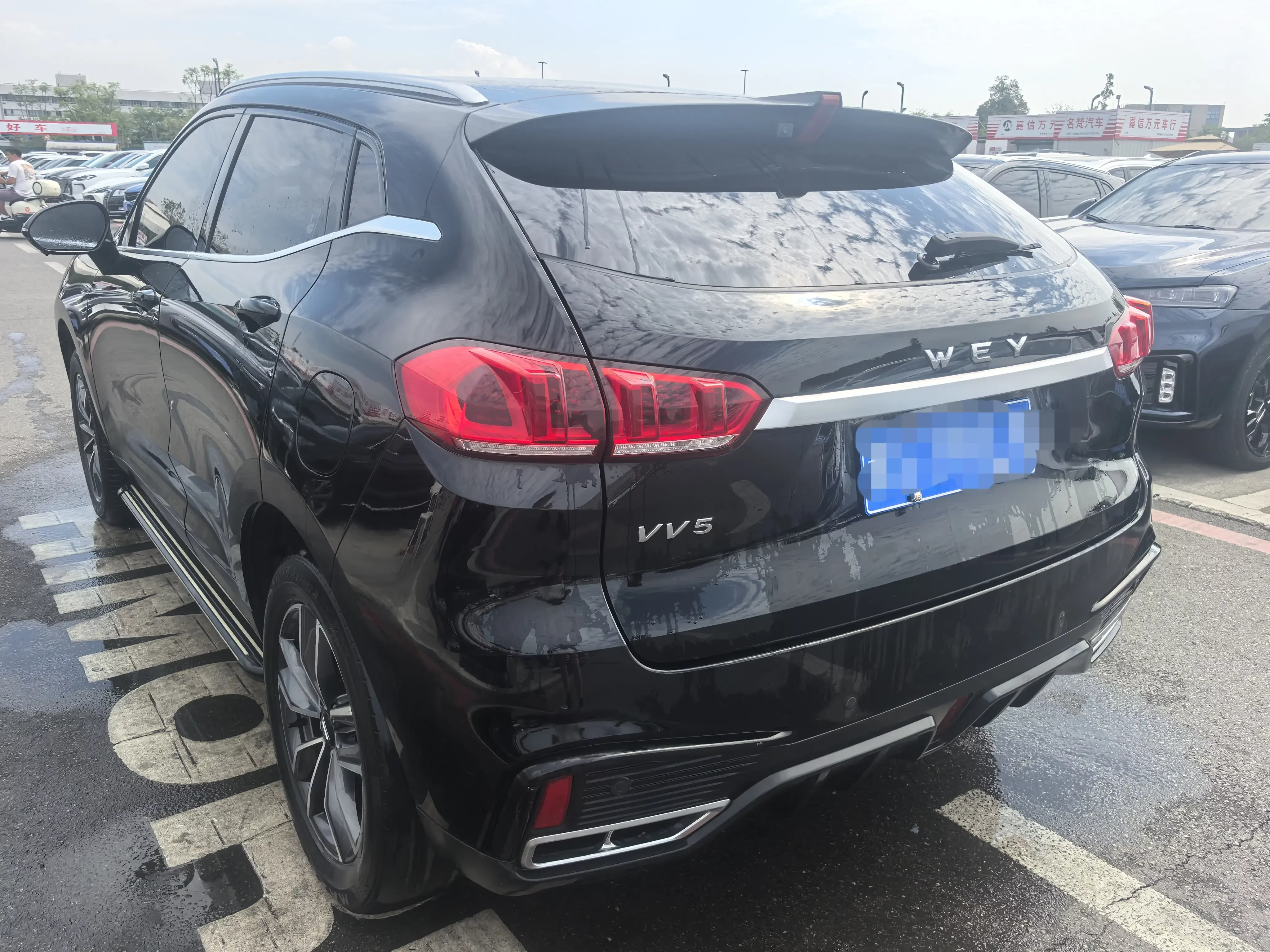 Wey Wei brand VV5