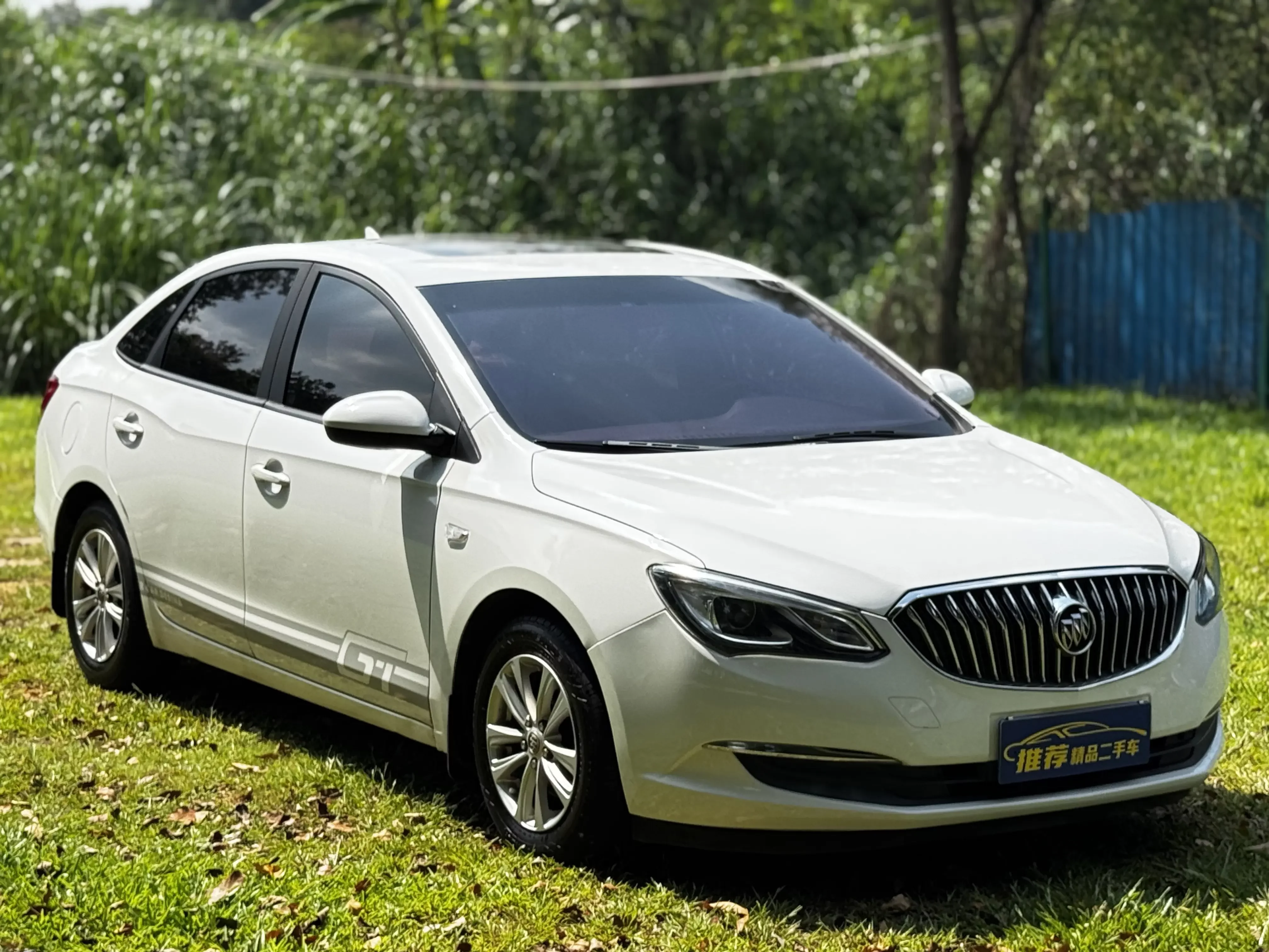 Buick Yinglang