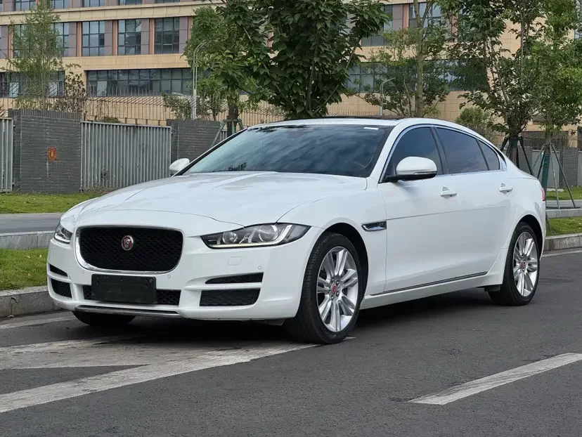 Jaguar XEL