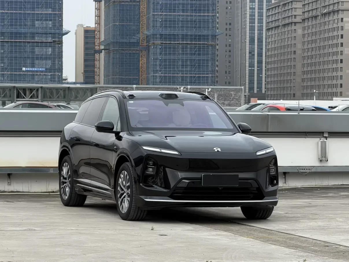NIO ES6