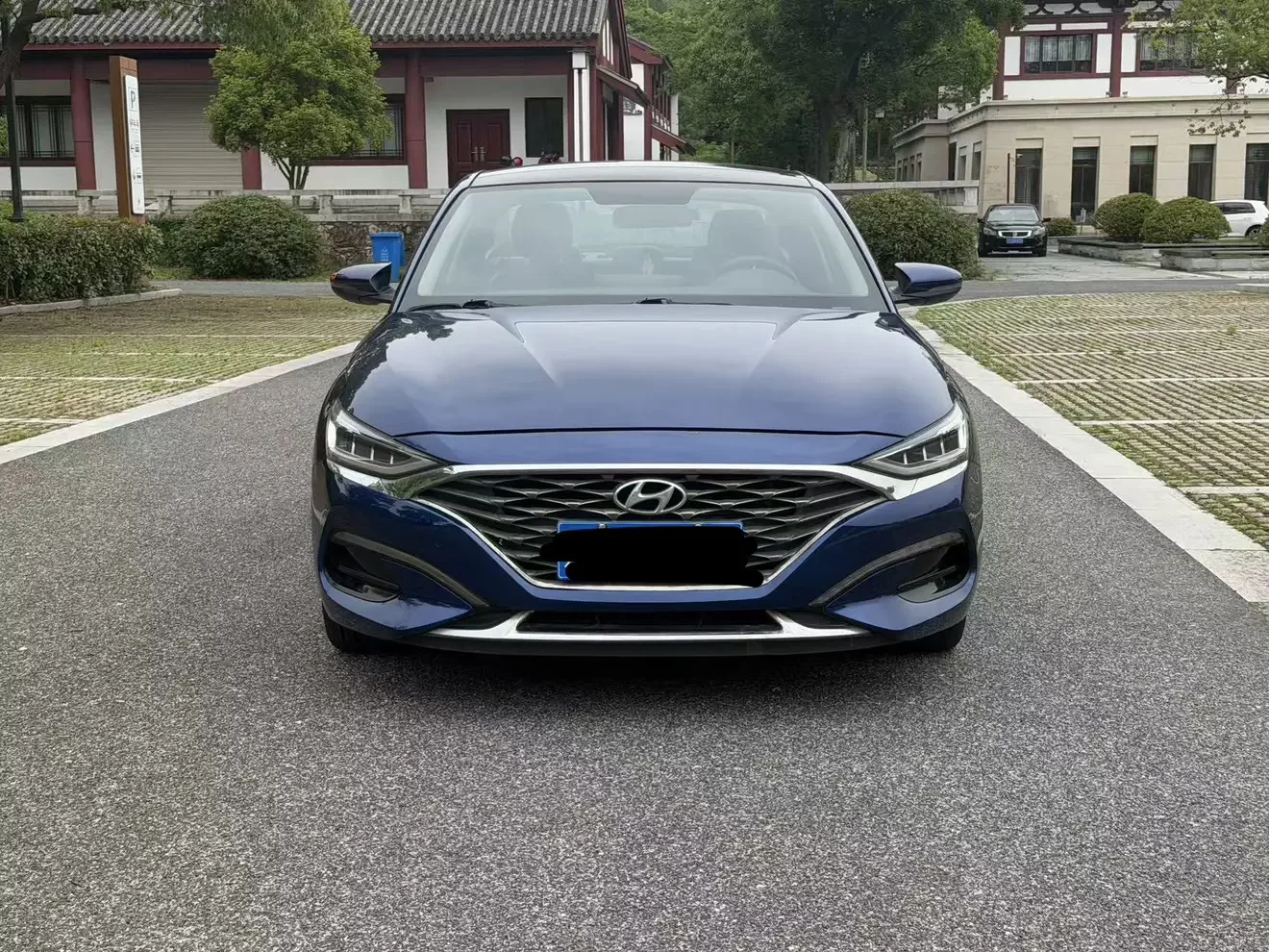 Hyundai Lafesta