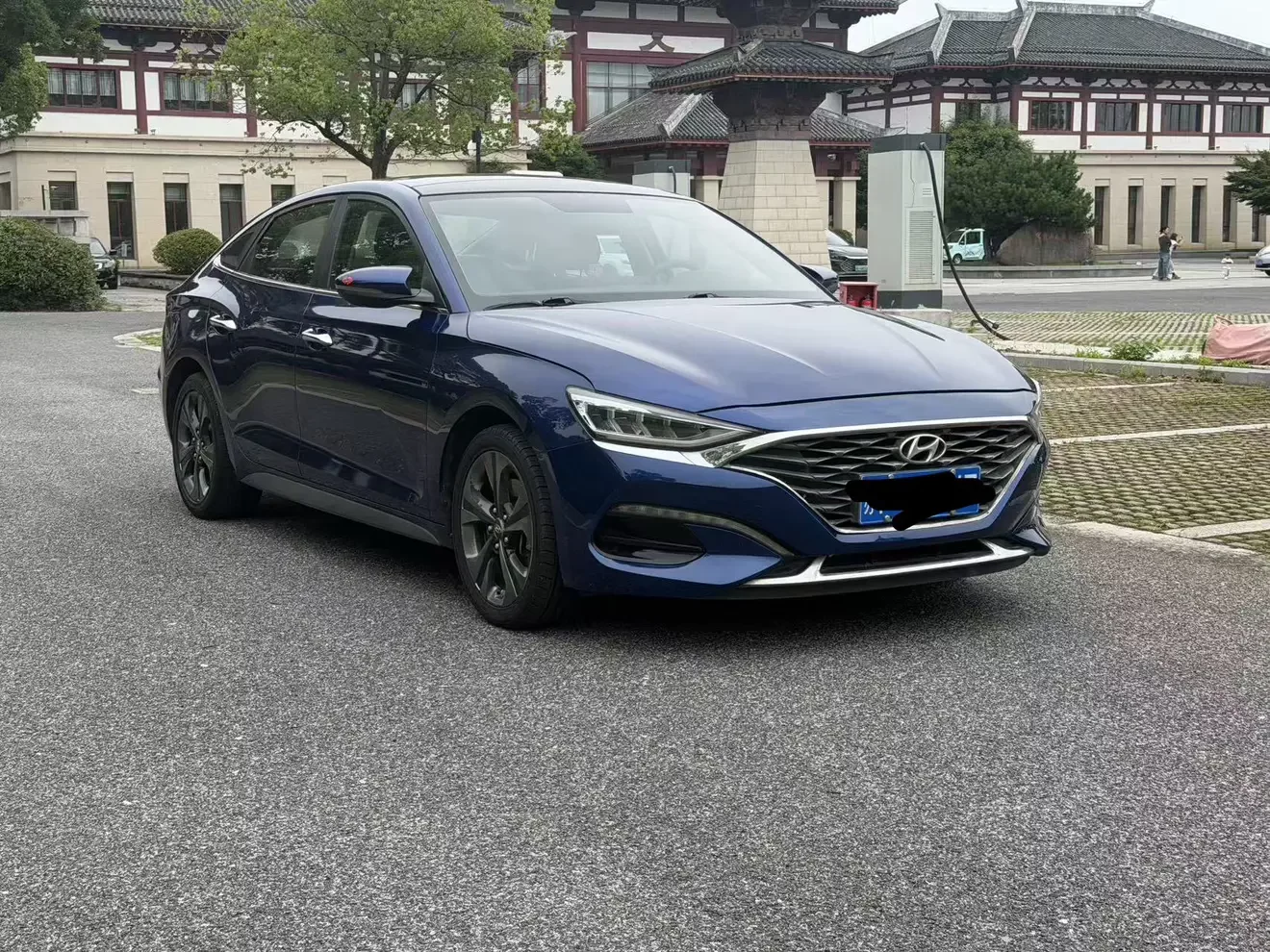 Hyundai Lafesta