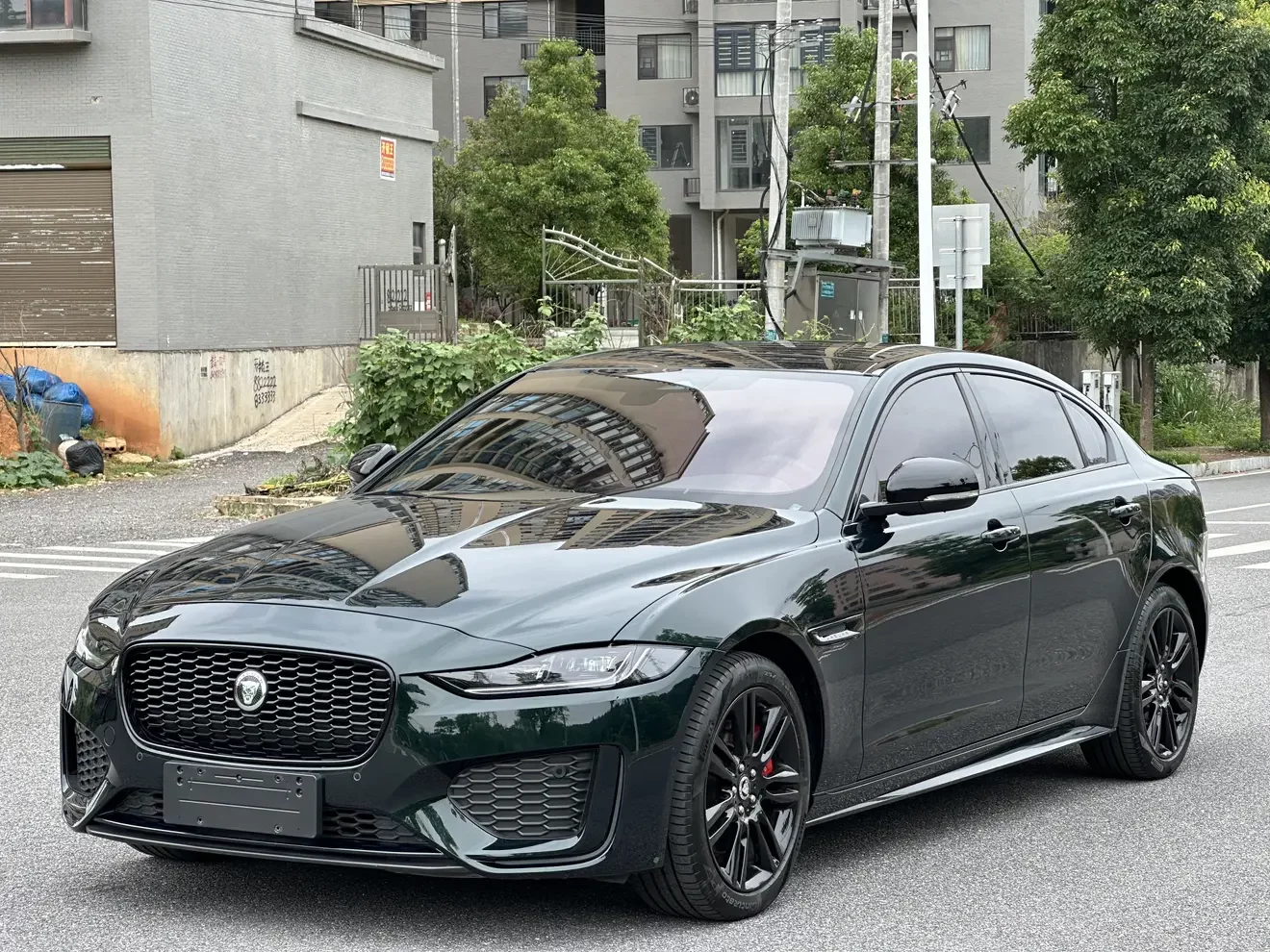 Jaguar XEL