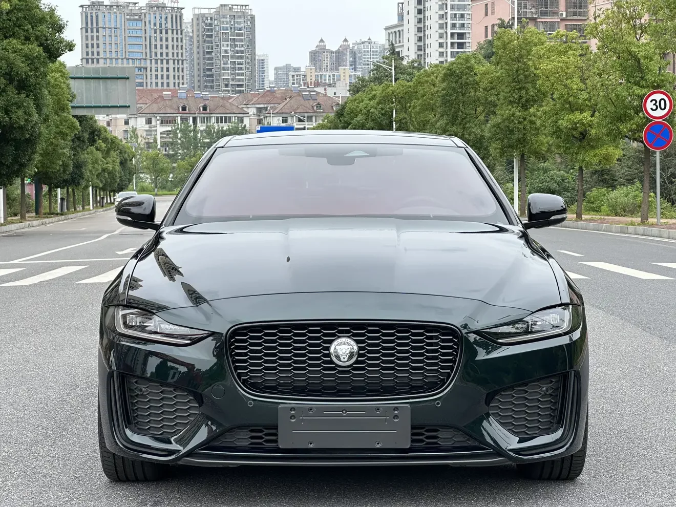 Jaguar XEL