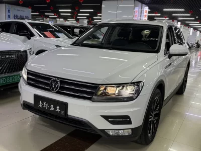 Volkswagen Tiguan L