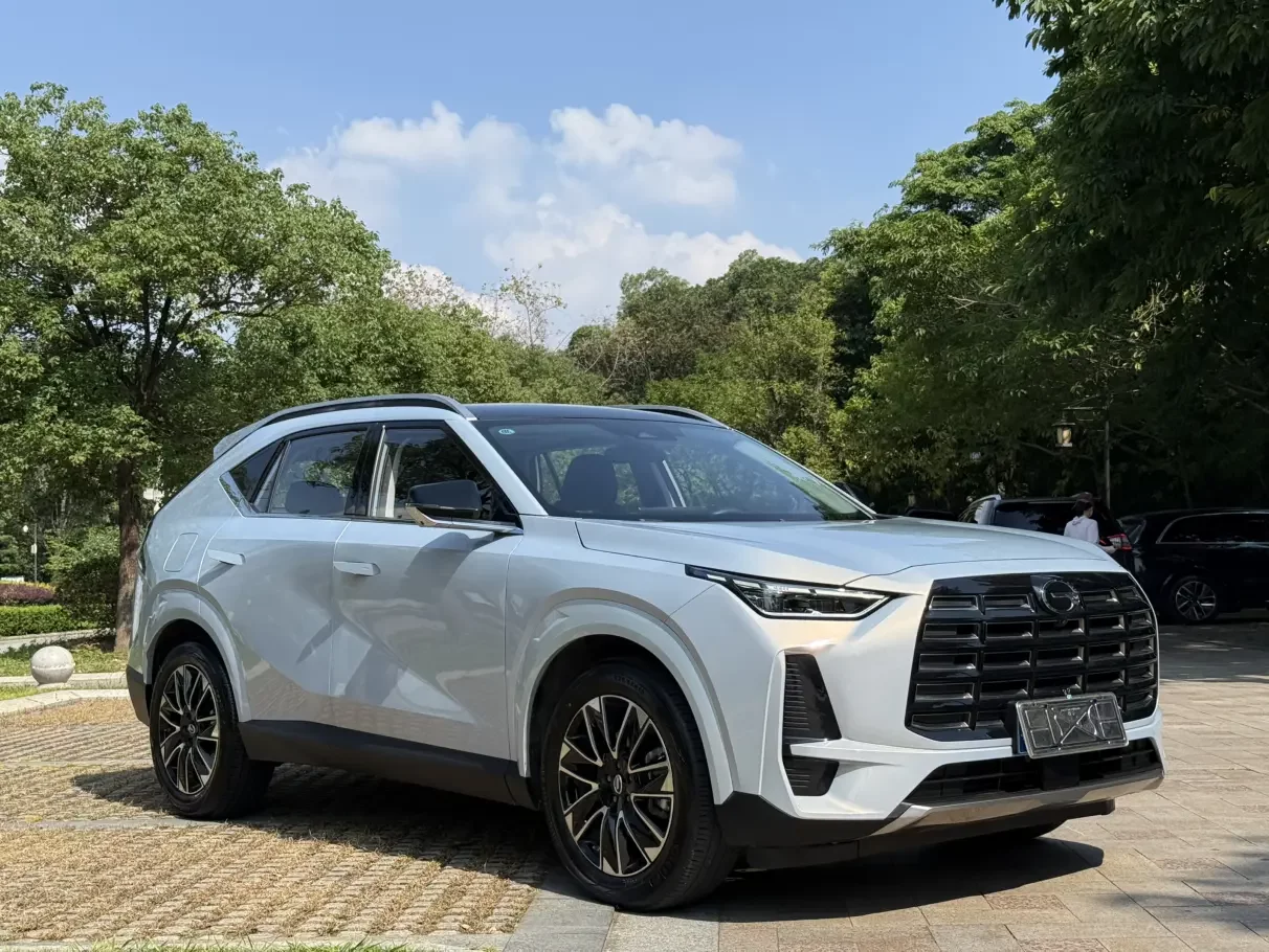 GAC Trumpchi GS4