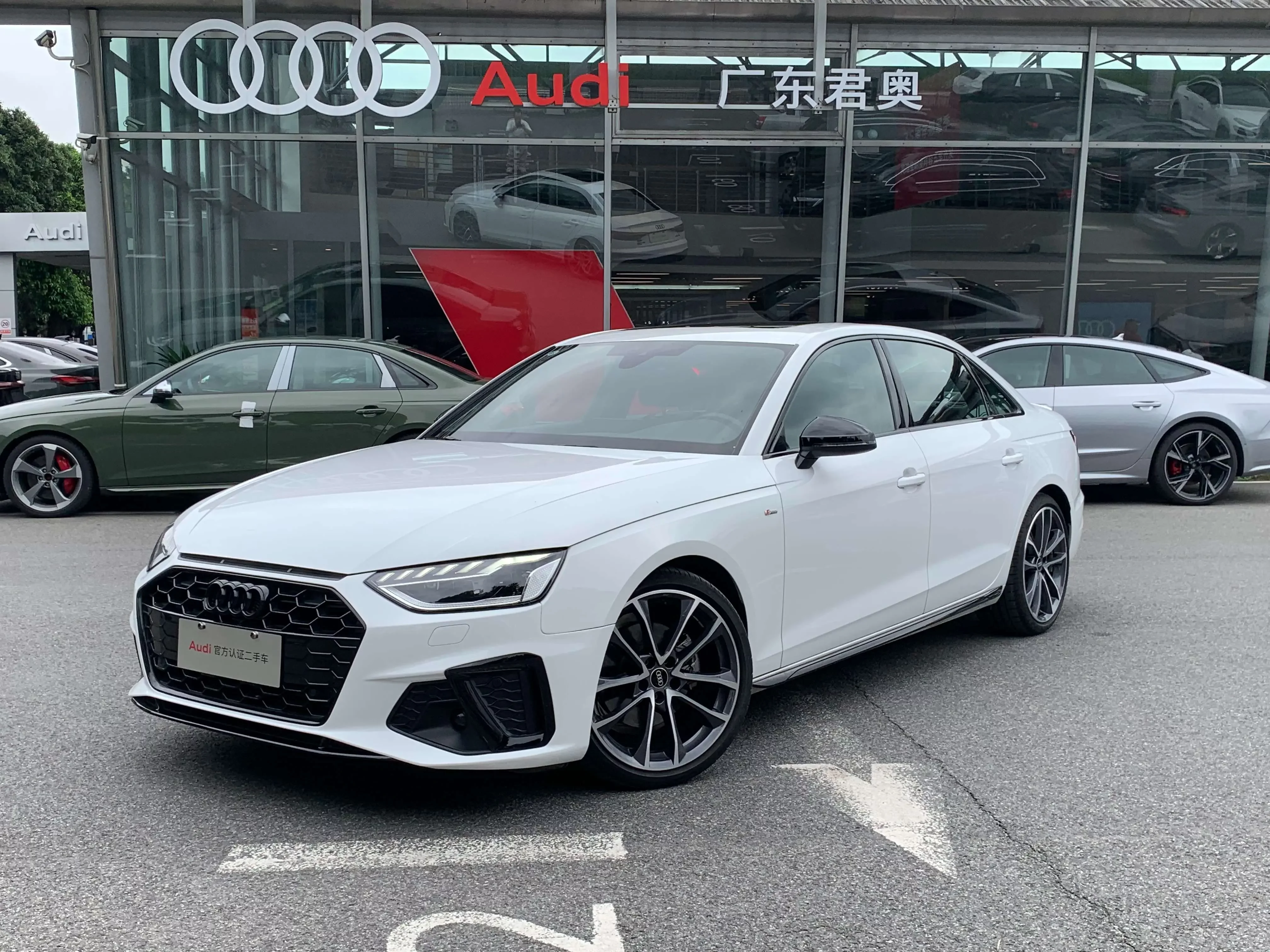 Audi A4L