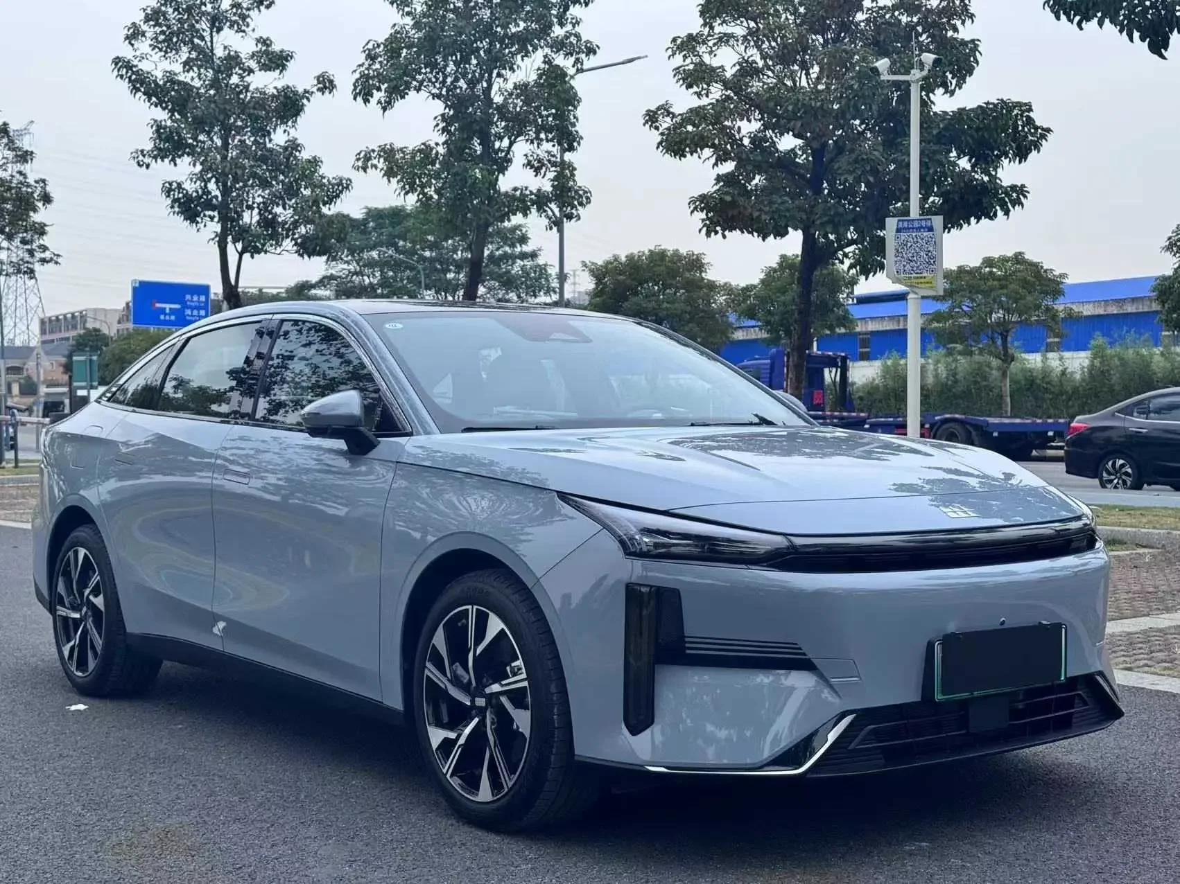Geely Galaxy L6