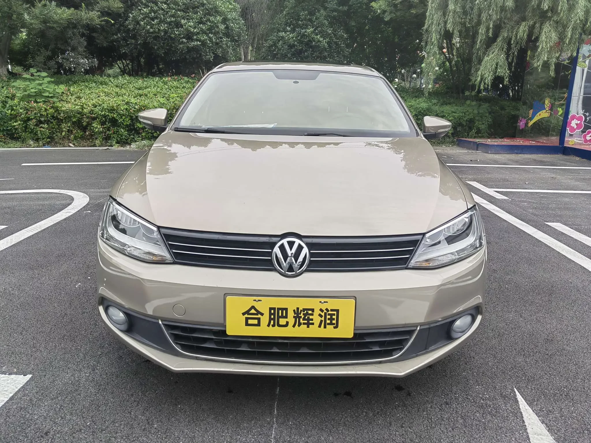 Volkswagen Sagitar