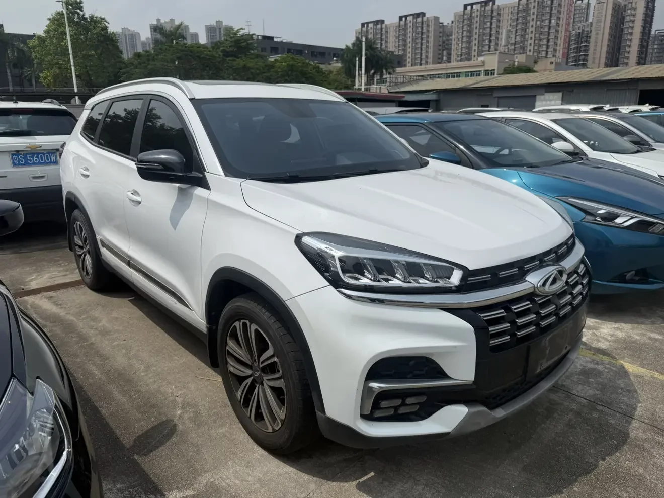 Chery Tiggo 8