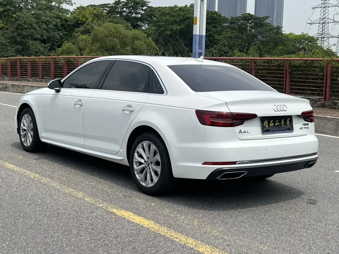 Audi A4L