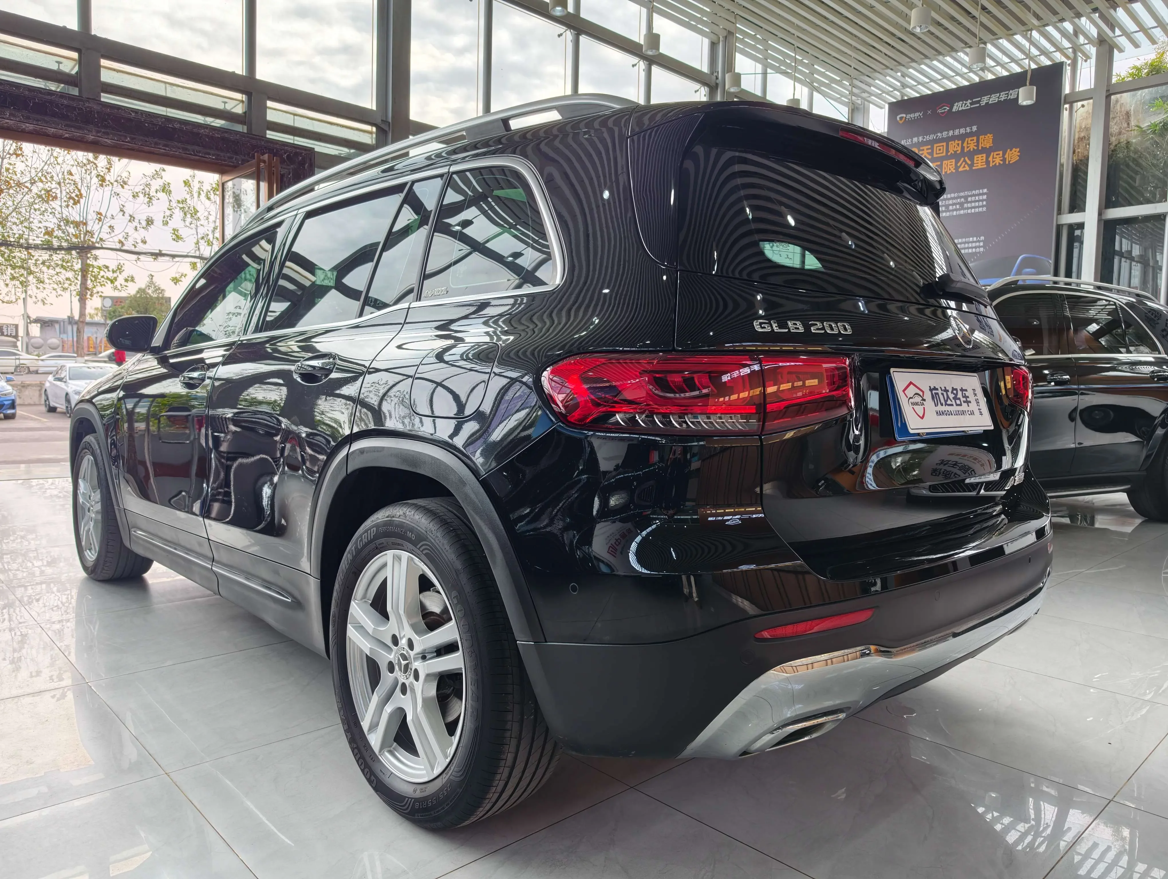 Mercedes-Benz GLB
