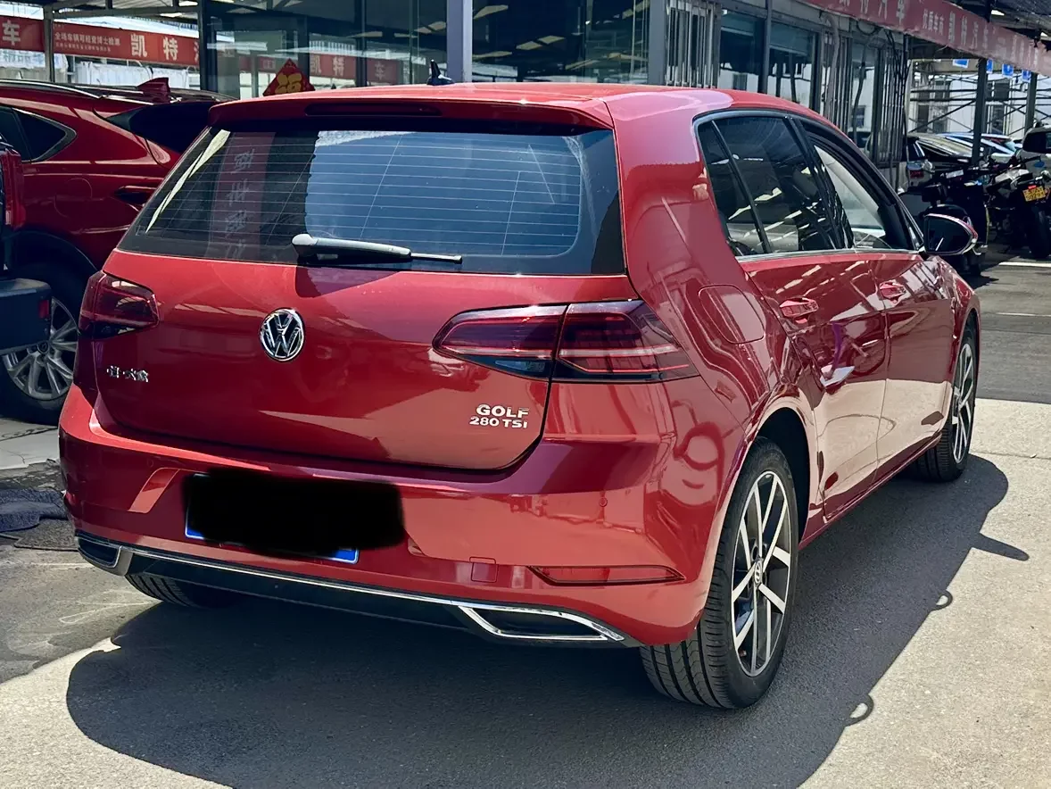 Volkswagen golf