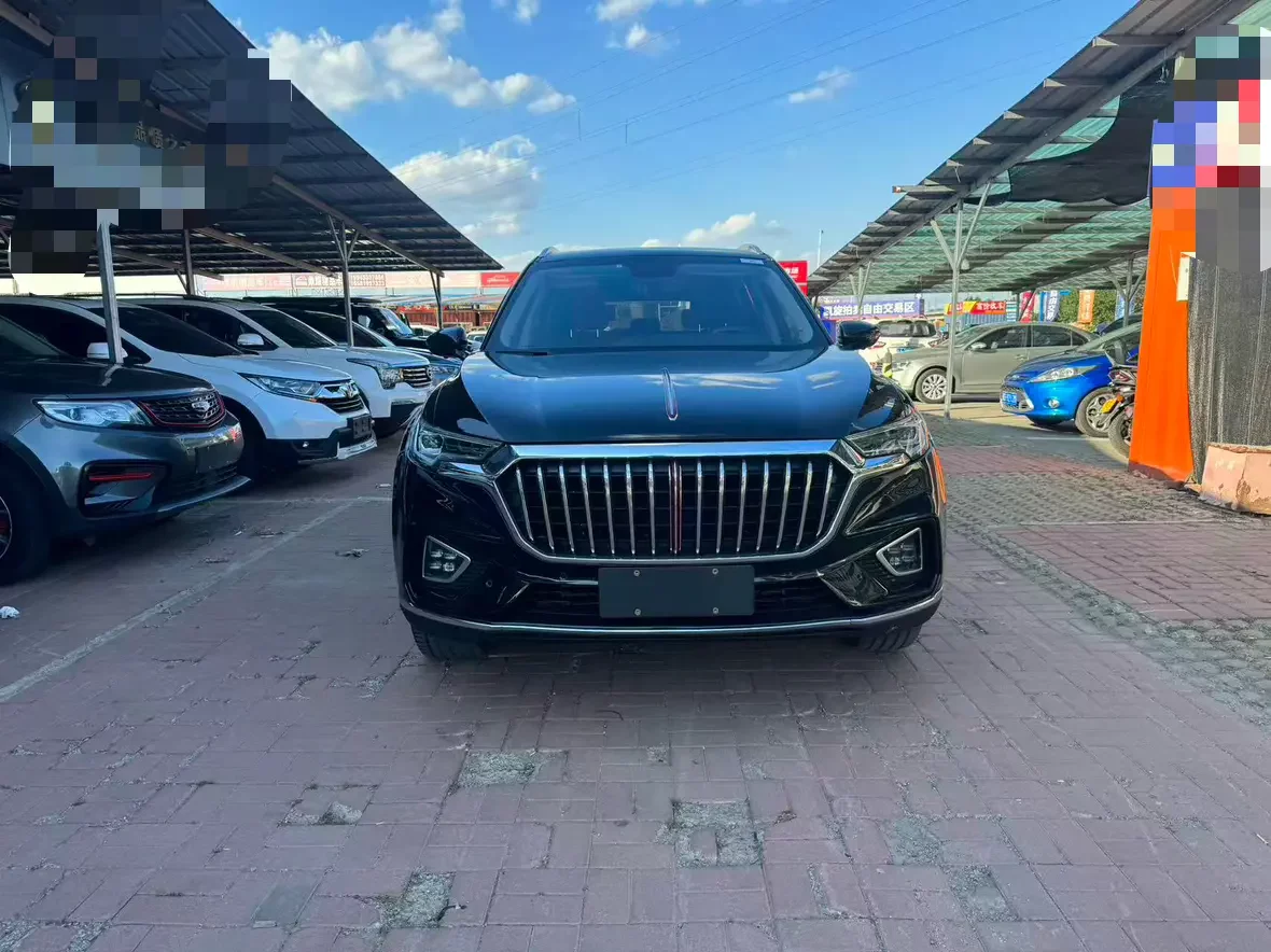 Hongqi HS5