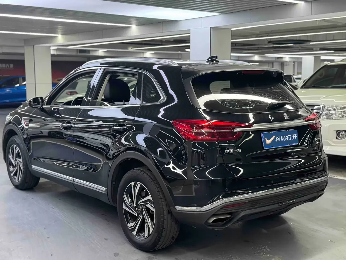 Hongqi HS5