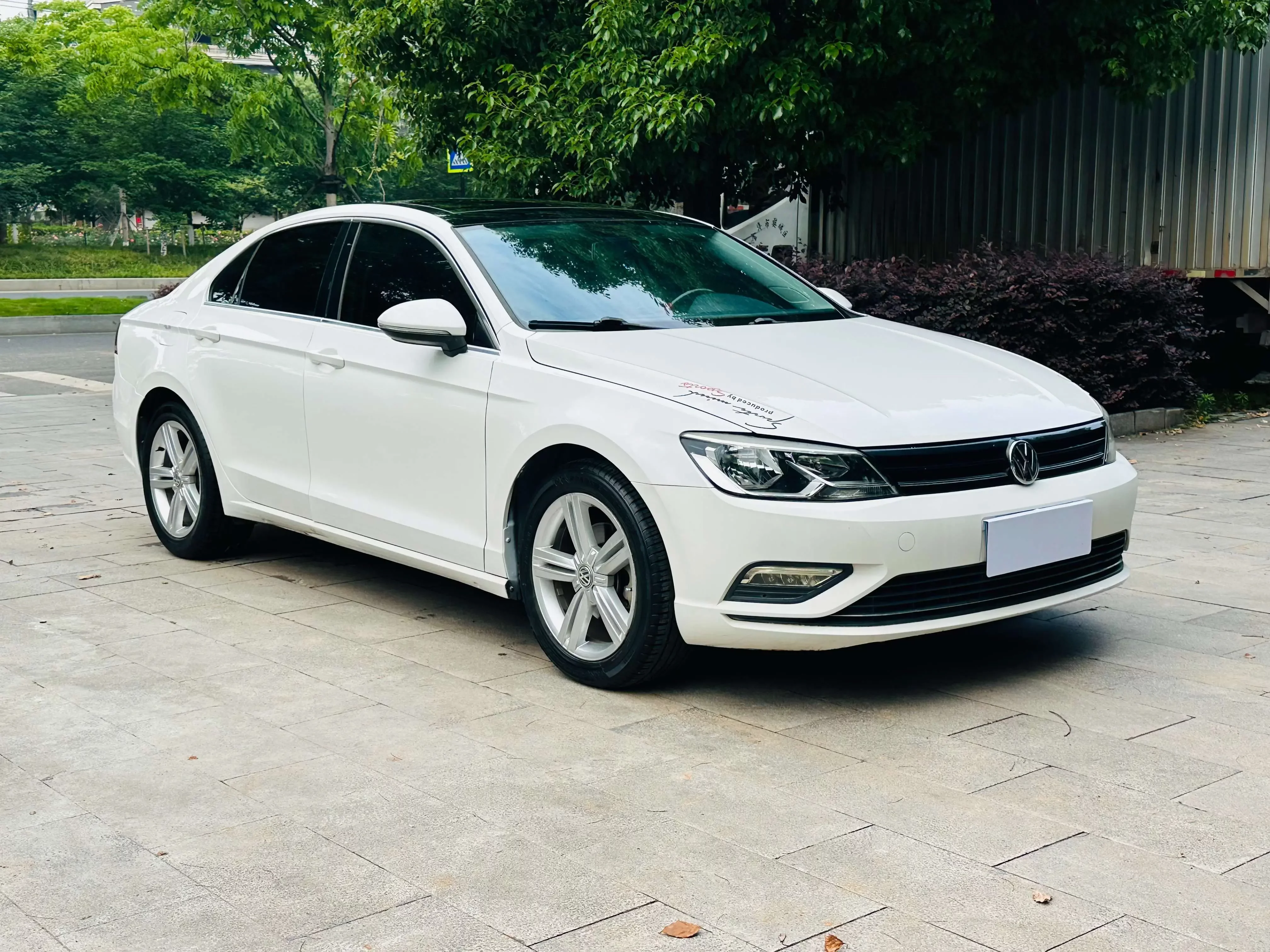 Volkswagen Lamando