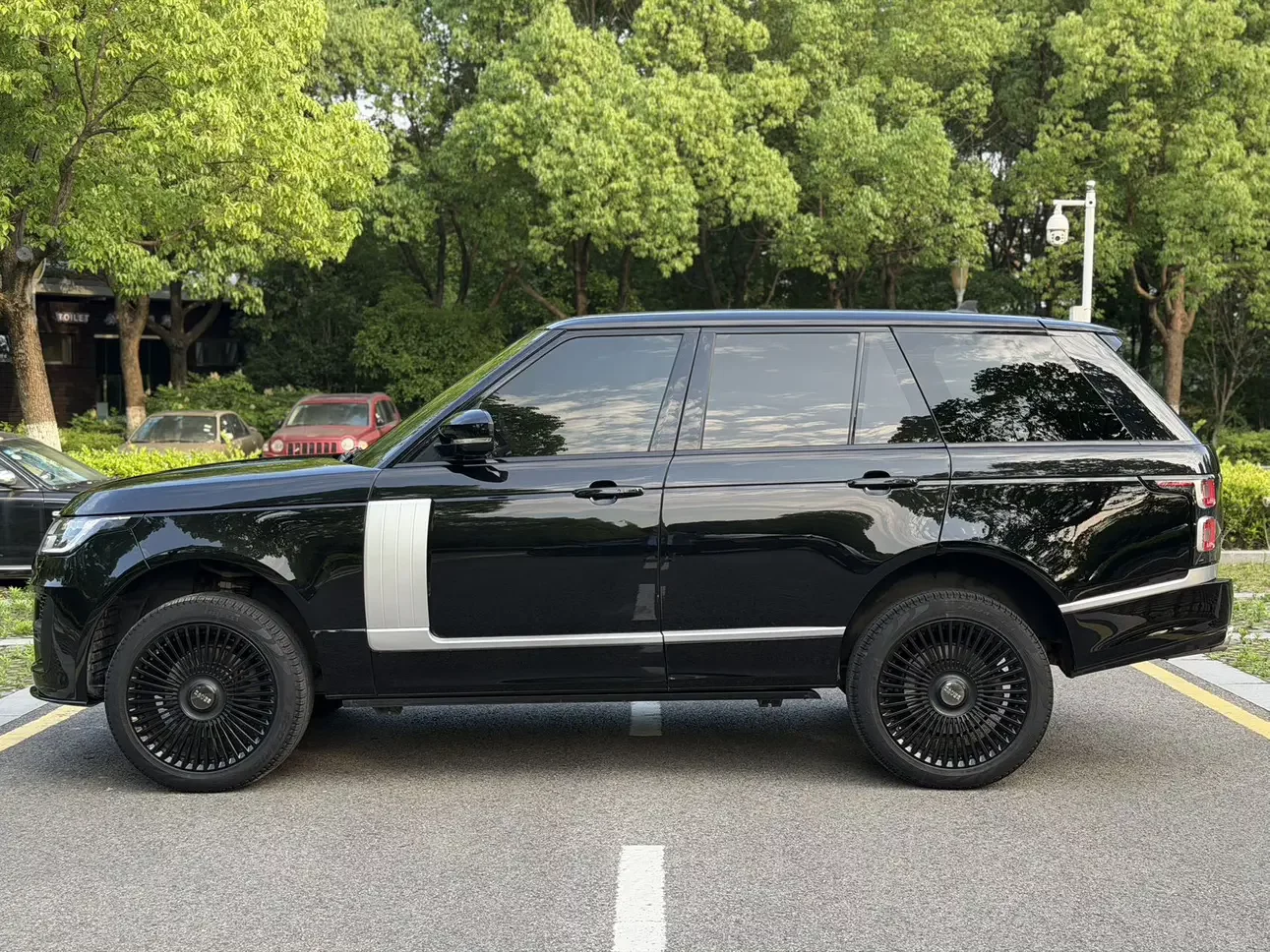 Land Rover range rover
