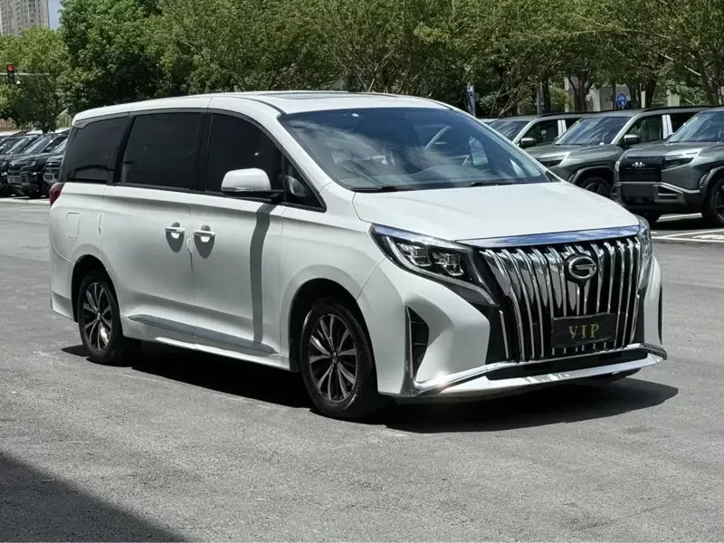 GAC Trumpchi M8